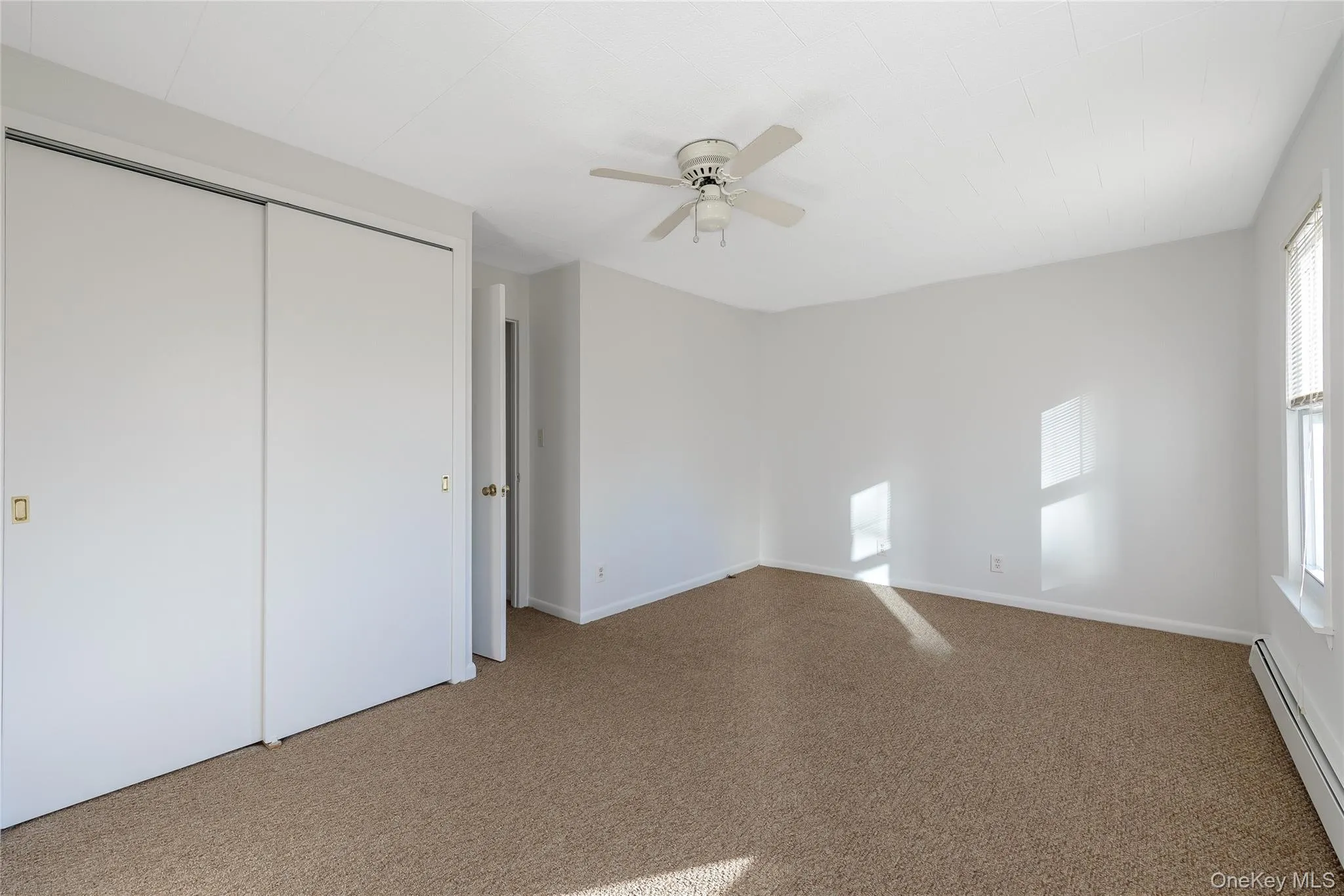 88 Searing Avenue, North Hempstead, NY, 1 Bedroom Bedrooms, 3 Rooms Rooms,1 BathroomBathrooms,Residential Lease,For Rent,Searing,0,1054418 88 Searing Avenue, North Hempstead, NY, 1 Bedroom Bedrooms, 3 Rooms Rooms,1 BathroomBathrooms,Residential Lease,For Rent,Searing,0,1054418