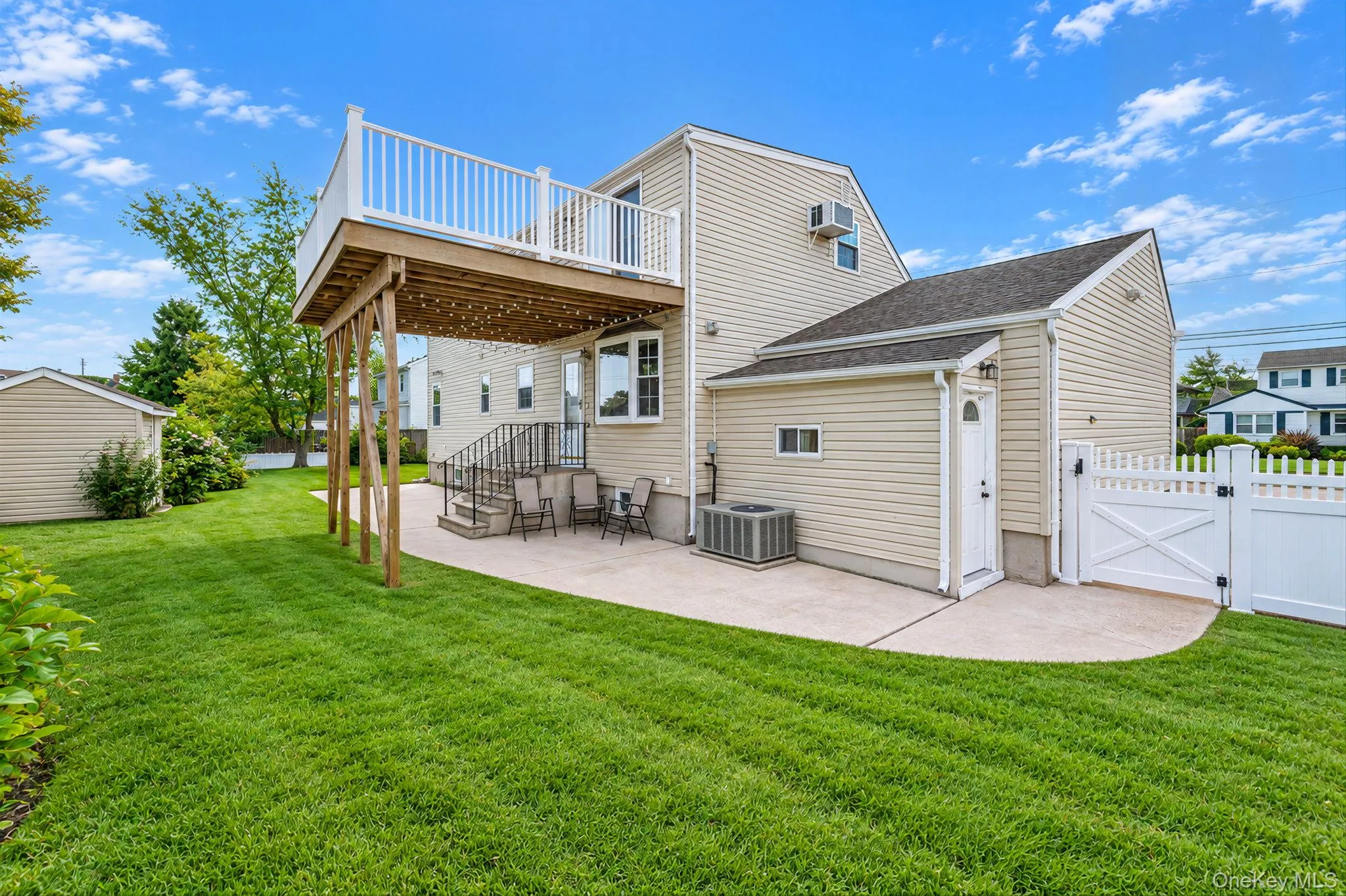 719 3rd Street, West Babylon, NY, 5 Bedrooms Bedrooms, 10 Rooms Rooms,3 BathroomsBathrooms,Residential,For Rent,3rd,0,1054421 719 3rd Street, West Babylon, NY, 5 Bedrooms Bedrooms, 10 Rooms Rooms,3 BathroomsBathrooms,Residential,For Rent,3rd,0,1054421