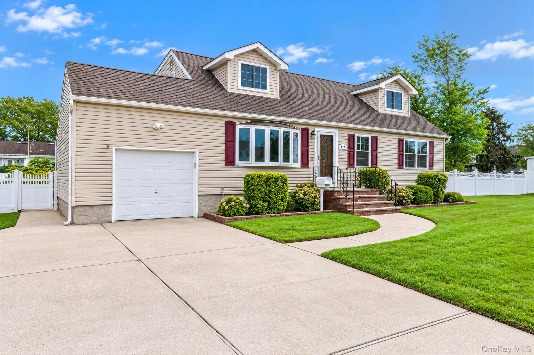 719 3rd Street, West Babylon, NY, 5 Bedrooms Bedrooms, 10 Rooms Rooms,3 BathroomsBathrooms,Residential,For Rent,3rd,0,1054421 719 3rd Street, West Babylon, NY, 5 Bedrooms Bedrooms, 10 Rooms Rooms,3 BathroomsBathrooms,Residential,For Rent,3rd,0,1054421