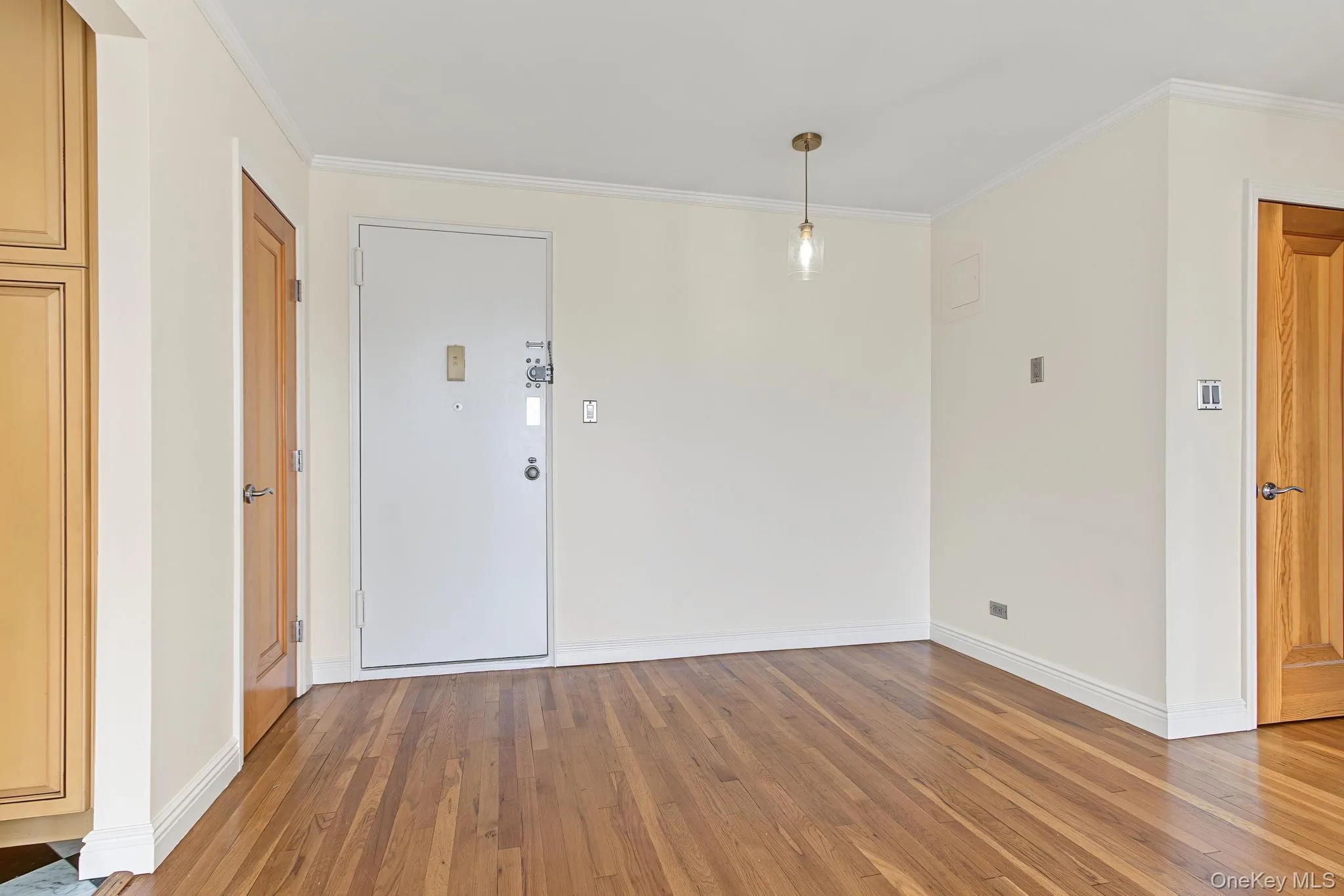 3235 Cambridge Avenue, New York, NY, 1 Bedroom Bedrooms, 5 Rooms Rooms,1 BathroomBathrooms,Residential Lease,For Rent,Cambridge,0,1054424 3235 Cambridge Avenue, New York, NY, 1 Bedroom Bedrooms, 5 Rooms Rooms,1 BathroomBathrooms,Residential Lease,For Rent,Cambridge,0,1054424