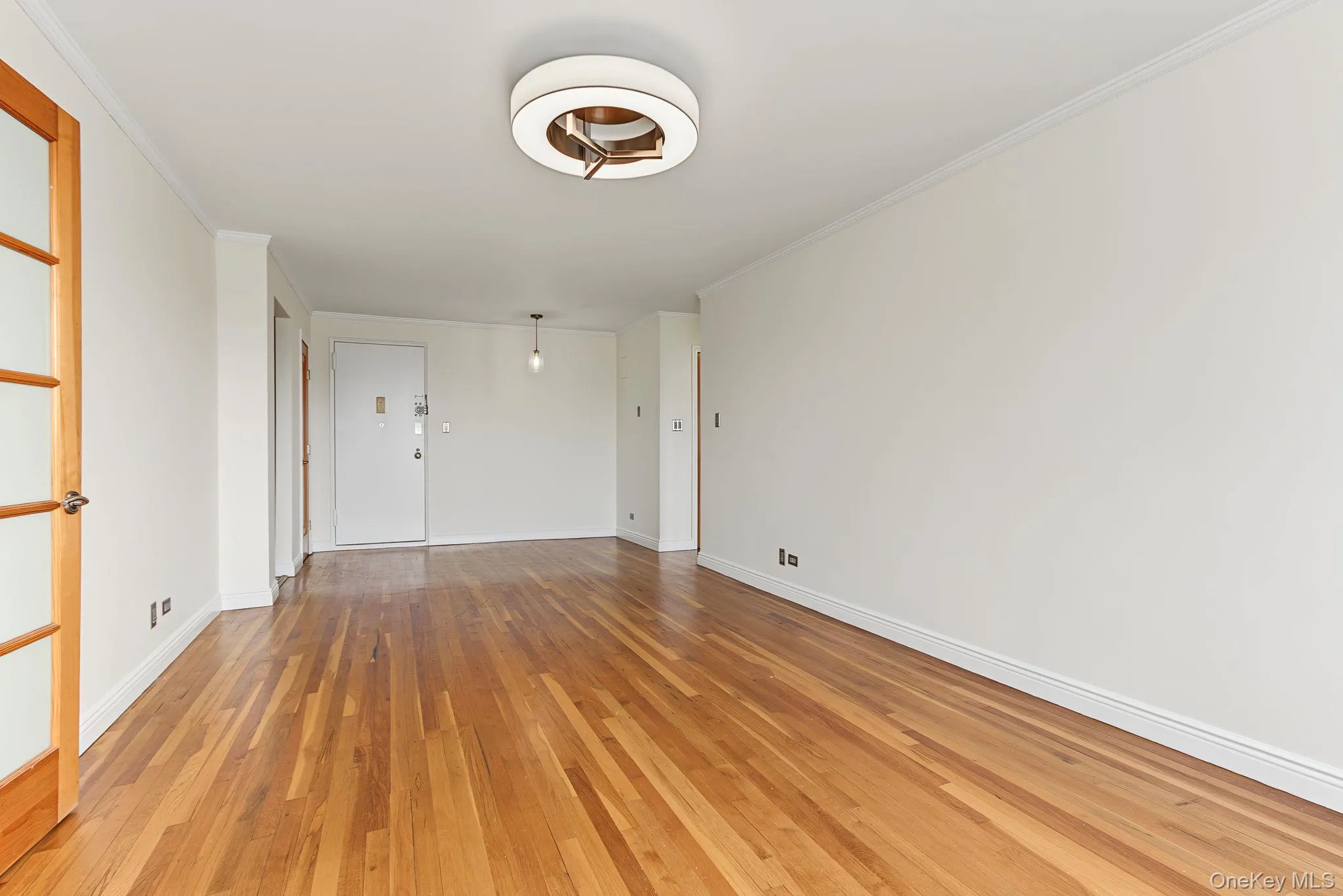 3235 Cambridge Avenue, New York, NY, 1 Bedroom Bedrooms, 5 Rooms Rooms,1 BathroomBathrooms,Residential Lease,For Rent,Cambridge,0,1054424 3235 Cambridge Avenue, New York, NY, 1 Bedroom Bedrooms, 5 Rooms Rooms,1 BathroomBathrooms,Residential Lease,For Rent,Cambridge,0,1054424