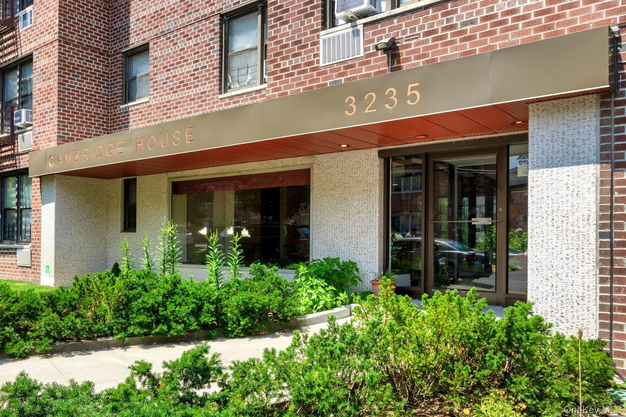 3235 Cambridge Avenue, New York, NY, 1 Bedroom Bedrooms, 5 Rooms Rooms,1 BathroomBathrooms,Residential Lease,For Rent,Cambridge,0,1054424 3235 Cambridge Avenue, New York, NY, 1 Bedroom Bedrooms, 5 Rooms Rooms,1 BathroomBathrooms,Residential Lease,For Rent,Cambridge,0,1054424