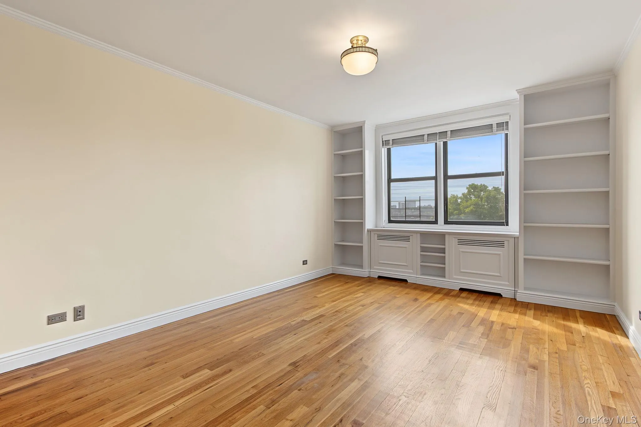 3235 Cambridge Avenue, New York, NY, 1 Bedroom Bedrooms, 5 Rooms Rooms,1 BathroomBathrooms,Residential Lease,For Rent,Cambridge,0,1054424 3235 Cambridge Avenue, New York, NY, 1 Bedroom Bedrooms, 5 Rooms Rooms,1 BathroomBathrooms,Residential Lease,For Rent,Cambridge,0,1054424