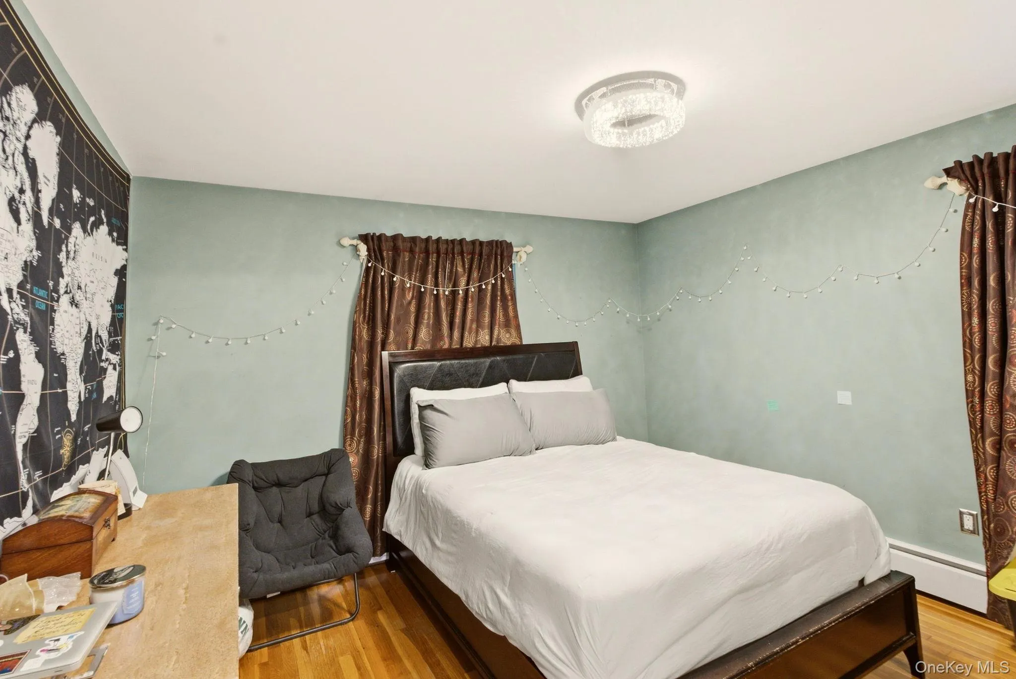 2962 Hewlett Avenue, Hempstead, NY, 6 Bedrooms Bedrooms, 7 Rooms Rooms,2 BathroomsBathrooms,Residential,For Rent,Hewlett,0,1054427 2962 Hewlett Avenue, Hempstead, NY, 6 Bedrooms Bedrooms, 7 Rooms Rooms,2 BathroomsBathrooms,Residential,For Rent,Hewlett,0,1054427