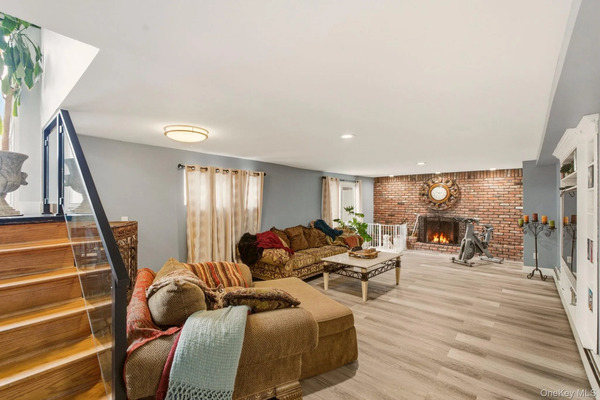 2962 Hewlett Avenue, Hempstead, NY, 6 Bedrooms Bedrooms, 7 Rooms Rooms,2 BathroomsBathrooms,Residential,For Rent,Hewlett,0,1054427 2962 Hewlett Avenue, Hempstead, NY, 6 Bedrooms Bedrooms, 7 Rooms Rooms,2 BathroomsBathrooms,Residential,For Rent,Hewlett,0,1054427