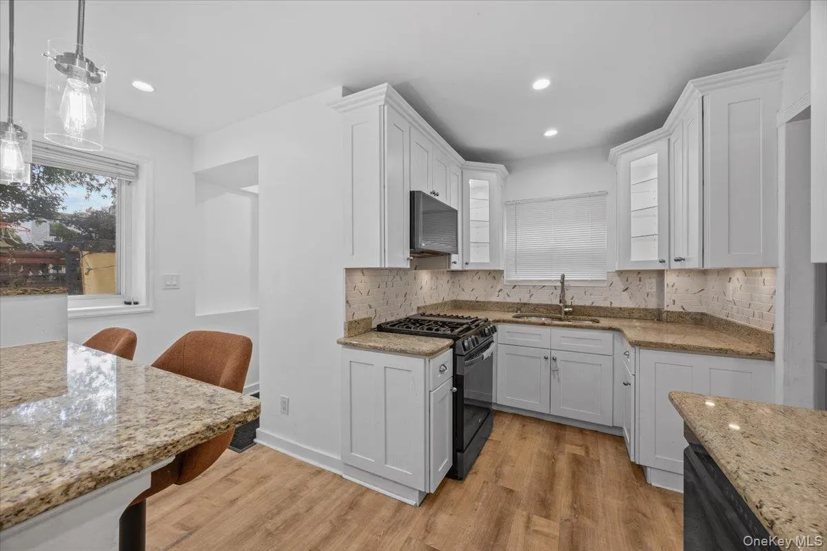 1515 55th Street, New York, NY, 5 Bedrooms Bedrooms, 8 Rooms Rooms,2 BathroomsBathrooms,Residential,For Rent,55th,0,1054430 1515 55th Street, New York, NY, 5 Bedrooms Bedrooms, 8 Rooms Rooms,2 BathroomsBathrooms,Residential,For Rent,55th,0,1054430