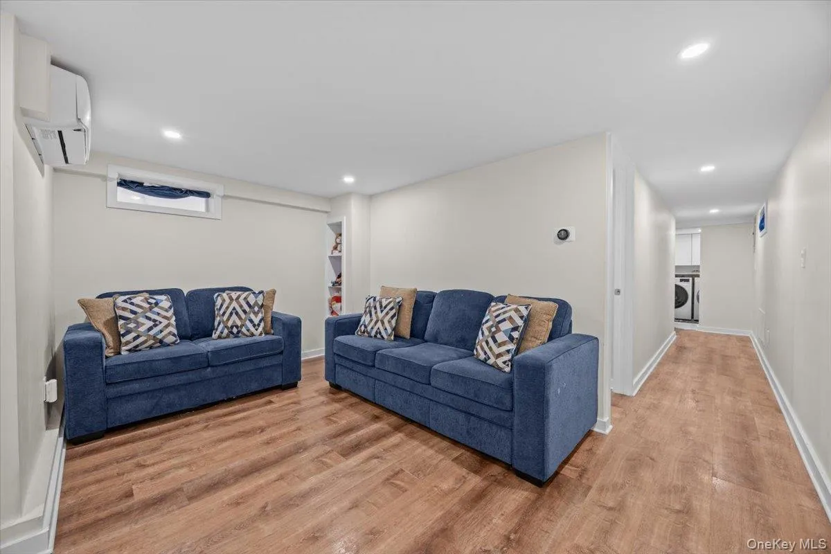 1515 55th Street, New York, NY, 5 Bedrooms Bedrooms, 8 Rooms Rooms,2 BathroomsBathrooms,Residential,For Rent,55th,0,1054430 1515 55th Street, New York, NY, 5 Bedrooms Bedrooms, 8 Rooms Rooms,2 BathroomsBathrooms,Residential,For Rent,55th,0,1054430