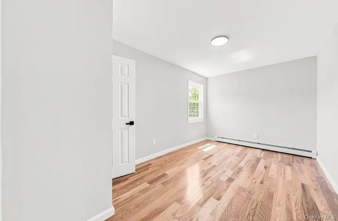 13714 bedell Street, New York, NY, 3 Bedroom Bedrooms, 5 Room Rooms,2 BathroomBathrooms,Residential Lease,For Rent,bedell,0,1054442 13714 bedell Street, New York, NY, 3 Bedroom Bedrooms, 5 Room Rooms,2 BathroomBathrooms,Residential Lease,For Rent,bedell,0,1054442