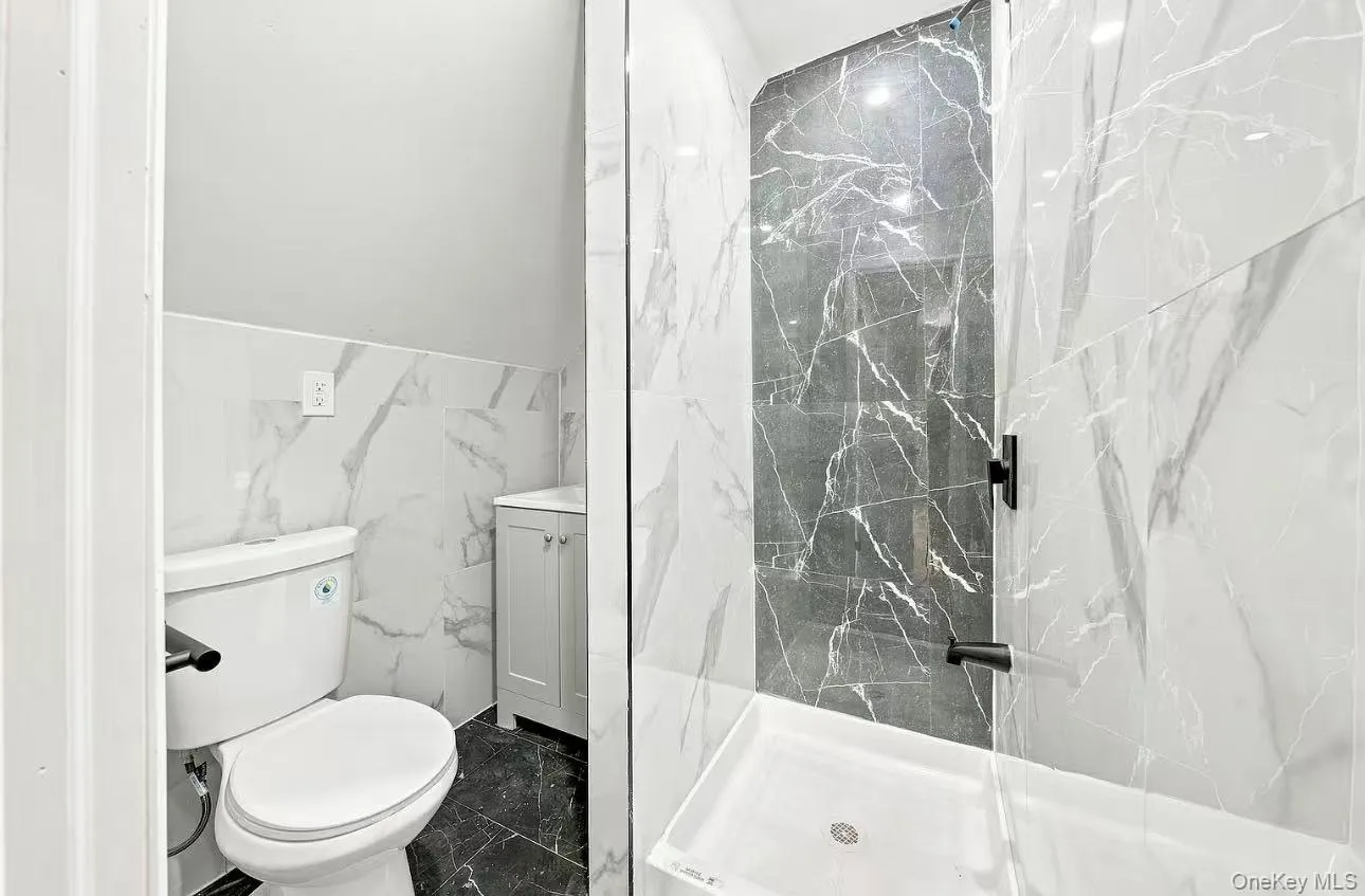 13714 bedell Street, New York, NY, 3 Bedroom Bedrooms, 5 Room Rooms,2 BathroomBathrooms,Residential Lease,For Rent,bedell,0,1054442 13714 bedell Street, New York, NY, 3 Bedroom Bedrooms, 5 Room Rooms,2 BathroomBathrooms,Residential Lease,For Rent,bedell,0,1054442