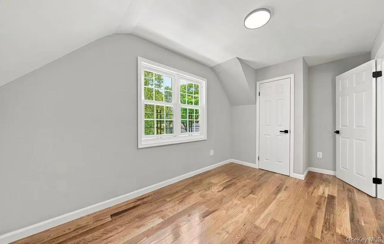 13714 bedell Street, New York, NY, 3 Bedroom Bedrooms, 5 Room Rooms,2 BathroomBathrooms,Residential Lease,For Rent,bedell,0,1054442 13714 bedell Street, New York, NY, 3 Bedroom Bedrooms, 5 Room Rooms,2 BathroomBathrooms,Residential Lease,For Rent,bedell,0,1054442