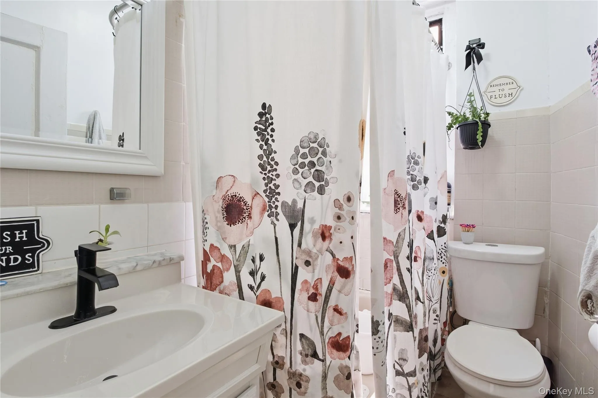 924 summit Avenue, New York, NY, 3 Bedrooms Bedrooms, 5 Rooms Rooms,1 BathroomBathrooms,Residential,For Rent,summit,0,1054449 924 summit Avenue, New York, NY, 3 Bedrooms Bedrooms, 5 Rooms Rooms,1 BathroomBathrooms,Residential,For Rent,summit,0,1054449