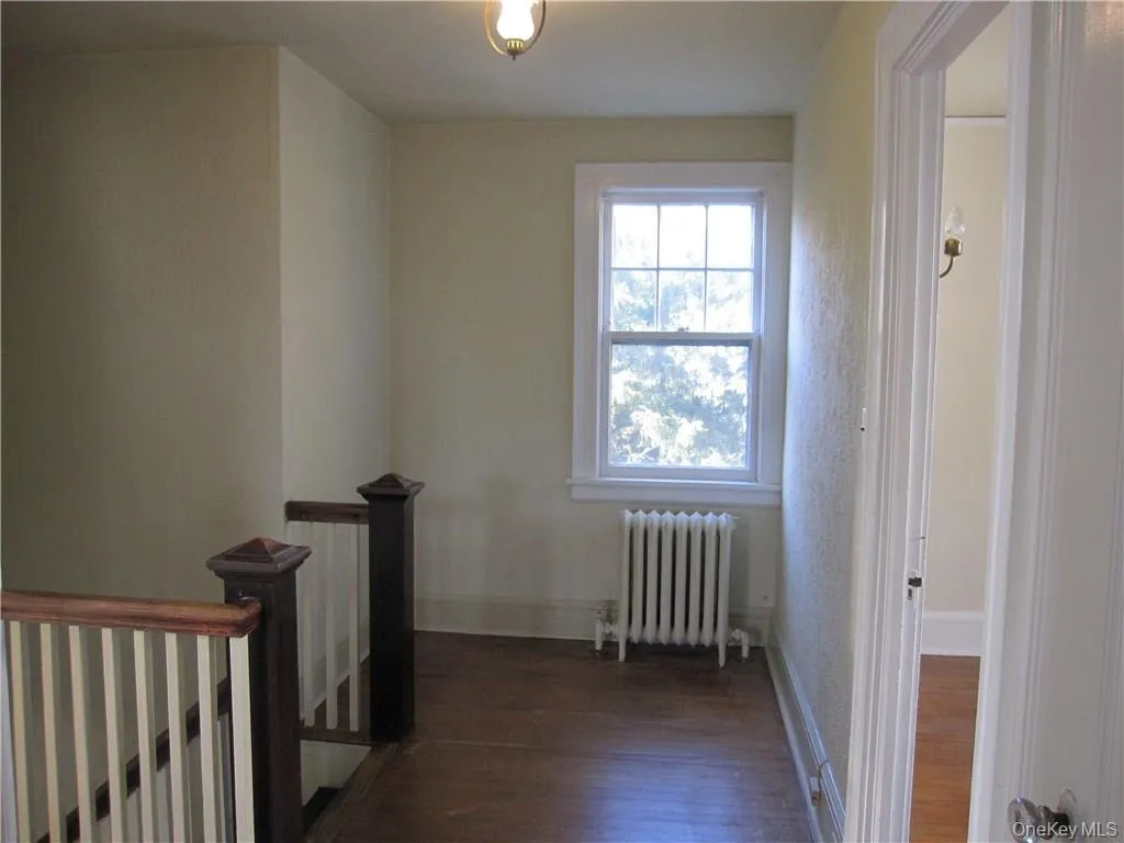 80 Edgewood Avenue, Mamaroneck, NY, 3 Bedrooms Bedrooms, 6 Rooms Rooms,1 BathroomBathrooms,Residential Lease,For Rent,Edgewood,0,1054453 80 Edgewood Avenue, Mamaroneck, NY, 3 Bedrooms Bedrooms, 6 Rooms Rooms,1 BathroomBathrooms,Residential Lease,For Rent,Edgewood,0,1054453