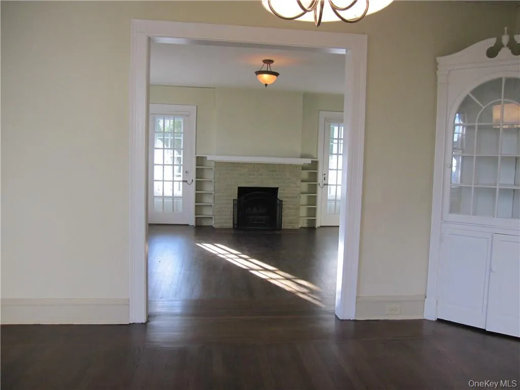 80 Edgewood Avenue, Mamaroneck, NY, 3 Bedrooms Bedrooms, 6 Rooms Rooms,1 BathroomBathrooms,Residential Lease,For Rent,Edgewood,0,1054453 80 Edgewood Avenue, Mamaroneck, NY, 3 Bedrooms Bedrooms, 6 Rooms Rooms,1 BathroomBathrooms,Residential Lease,For Rent,Edgewood,0,1054453