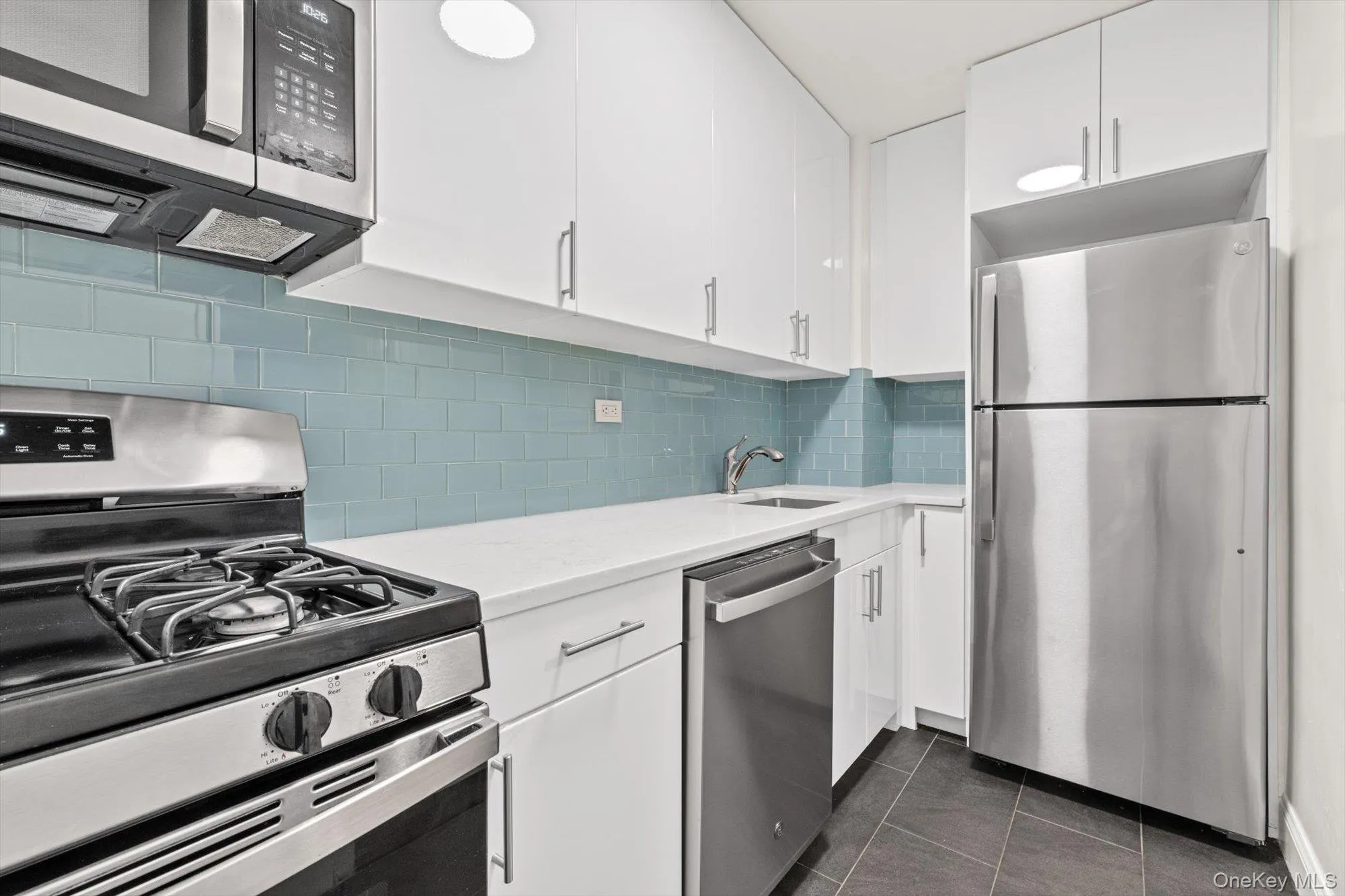 125-10 Queens Boulevard, New York, NY, 1 Bedroom Bedrooms, 4 Rooms Rooms,1 BathroomBathrooms,Residential,For Rent,Queens,0,1054456 125-10 Queens Boulevard, New York, NY, 1 Bedroom Bedrooms, 4 Rooms Rooms,1 BathroomBathrooms,Residential,For Rent,Queens,0,1054456