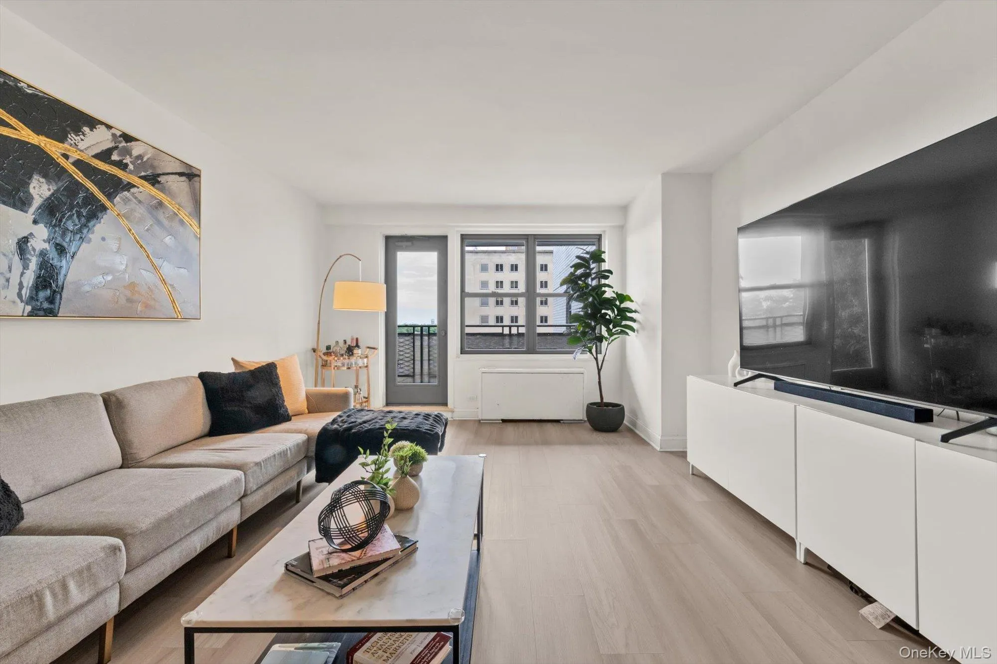 125-10 Queens Boulevard, New York, NY, 1 Bedroom Bedrooms, 4 Rooms Rooms,1 BathroomBathrooms,Residential,For Rent,Queens,0,1054456 125-10 Queens Boulevard, New York, NY, 1 Bedroom Bedrooms, 4 Rooms Rooms,1 BathroomBathrooms,Residential,For Rent,Queens,0,1054456