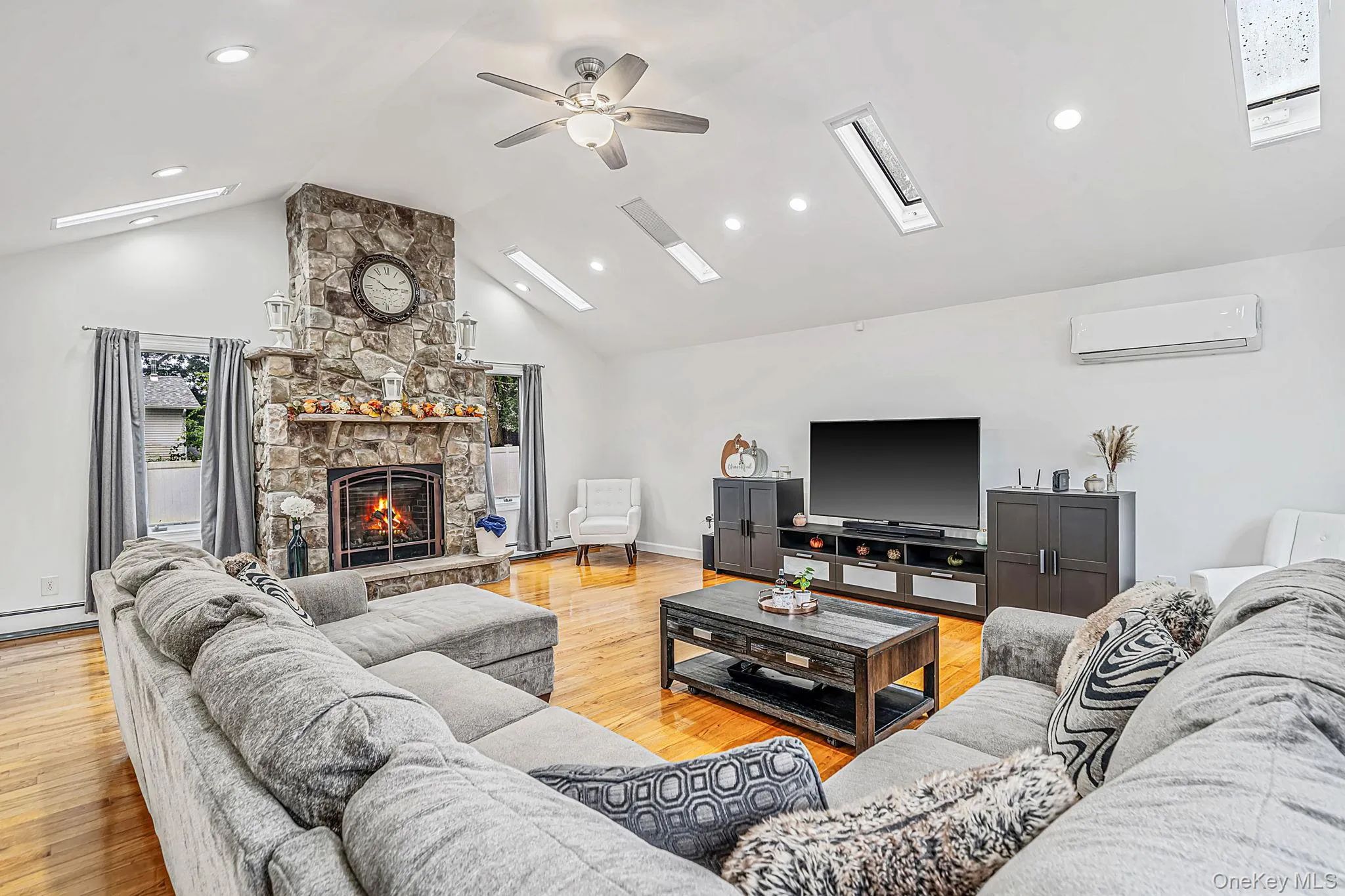 16 Happy Acres Drive, Brookhaven, NY, 3 Bedrooms Bedrooms, 12 Rooms Rooms,2 BathroomsBathrooms,Residential,For Rent,Happy Acres,0,1054457 16 Happy Acres Drive, Brookhaven, NY, 3 Bedrooms Bedrooms, 12 Rooms Rooms,2 BathroomsBathrooms,Residential,For Rent,Happy Acres,0,1054457