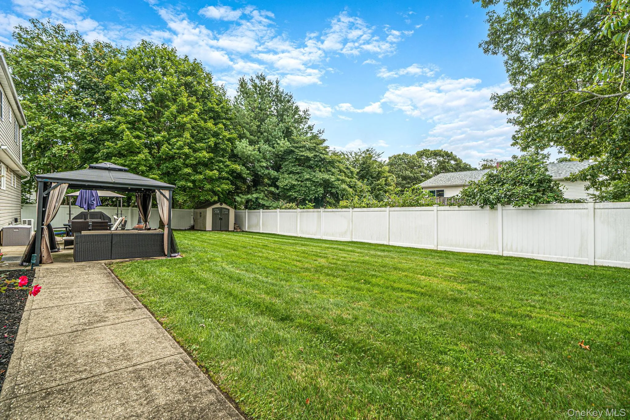 16 Happy Acres Drive, Brookhaven, NY, 3 Bedrooms Bedrooms, 12 Rooms Rooms,2 BathroomsBathrooms,Residential,For Rent,Happy Acres,0,1054457 16 Happy Acres Drive, Brookhaven, NY, 3 Bedrooms Bedrooms, 12 Rooms Rooms,2 BathroomsBathrooms,Residential,For Rent,Happy Acres,0,1054457