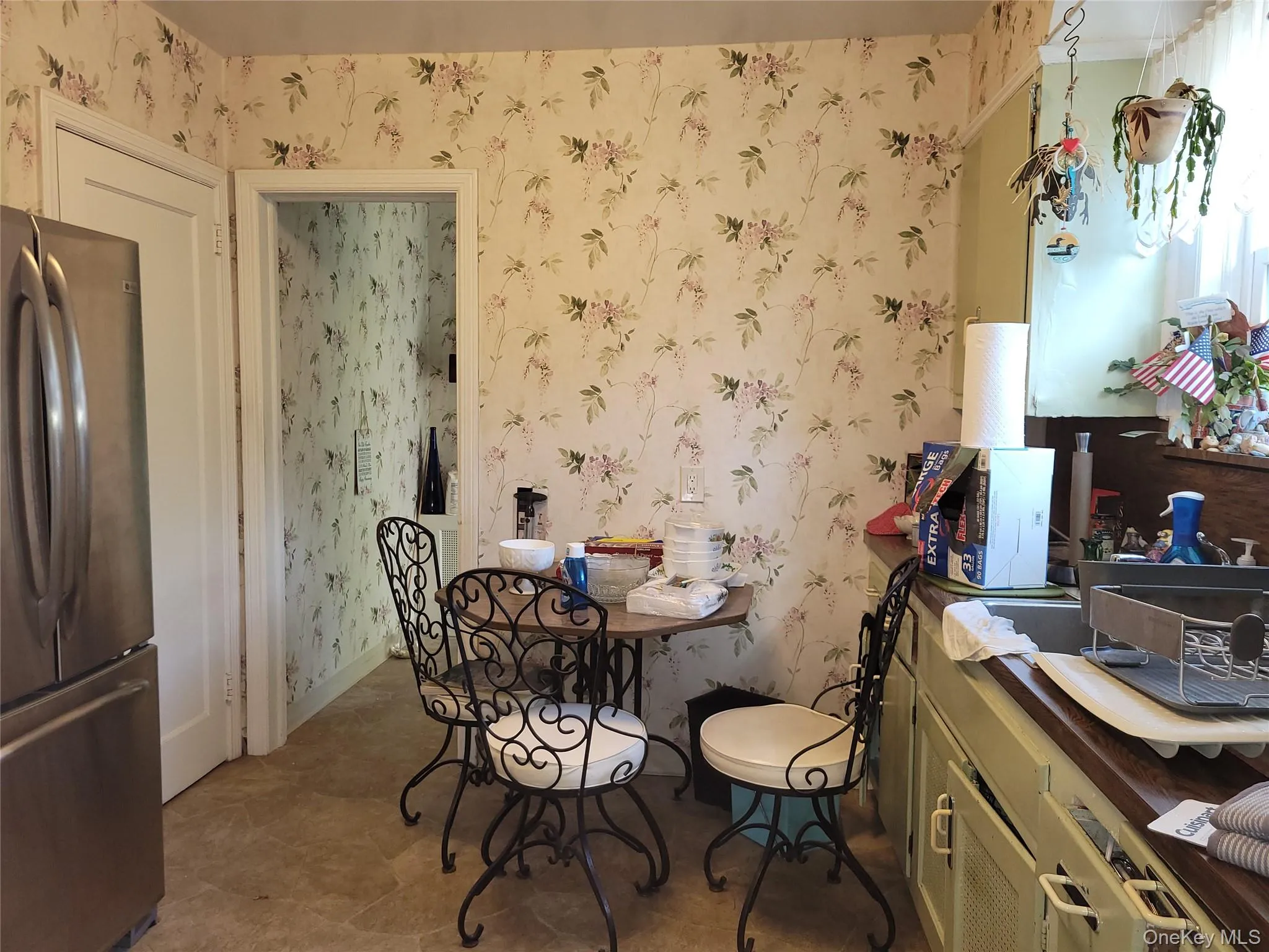 53-11 251st Place, New York, NY, 3 Bedrooms Bedrooms, 6 Rooms Rooms,1 BathroomBathrooms,Residential,For Rent,251st,0,1054461 53-11 251st Place, New York, NY, 3 Bedrooms Bedrooms, 6 Rooms Rooms,1 BathroomBathrooms,Residential,For Rent,251st,0,1054461