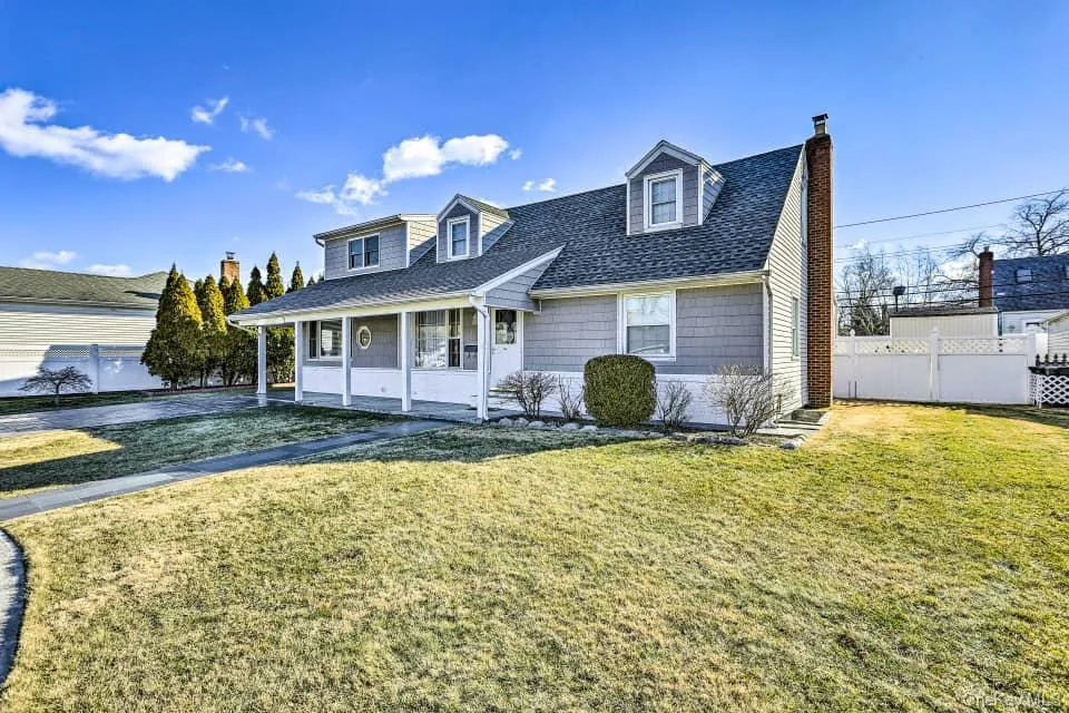1648 Paula Lane, Hempstead, NY, 4 Bedrooms Bedrooms, 7 Rooms Rooms,2 BathroomsBathrooms,Residential Lease,For Rent,Paula,0,1054467 1648 Paula Lane, Hempstead, NY, 4 Bedrooms Bedrooms, 7 Rooms Rooms,2 BathroomsBathrooms,Residential Lease,For Rent,Paula,0,1054467