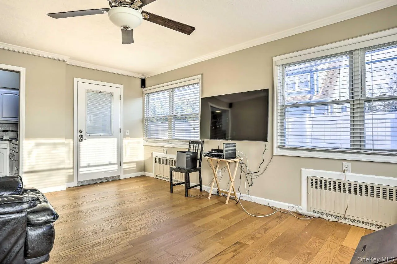 1648 Paula Lane, Hempstead, NY, 4 Bedrooms Bedrooms, 7 Rooms Rooms,2 BathroomsBathrooms,Residential Lease,For Rent,Paula,0,1054467 1648 Paula Lane, Hempstead, NY, 4 Bedrooms Bedrooms, 7 Rooms Rooms,2 BathroomsBathrooms,Residential Lease,For Rent,Paula,0,1054467