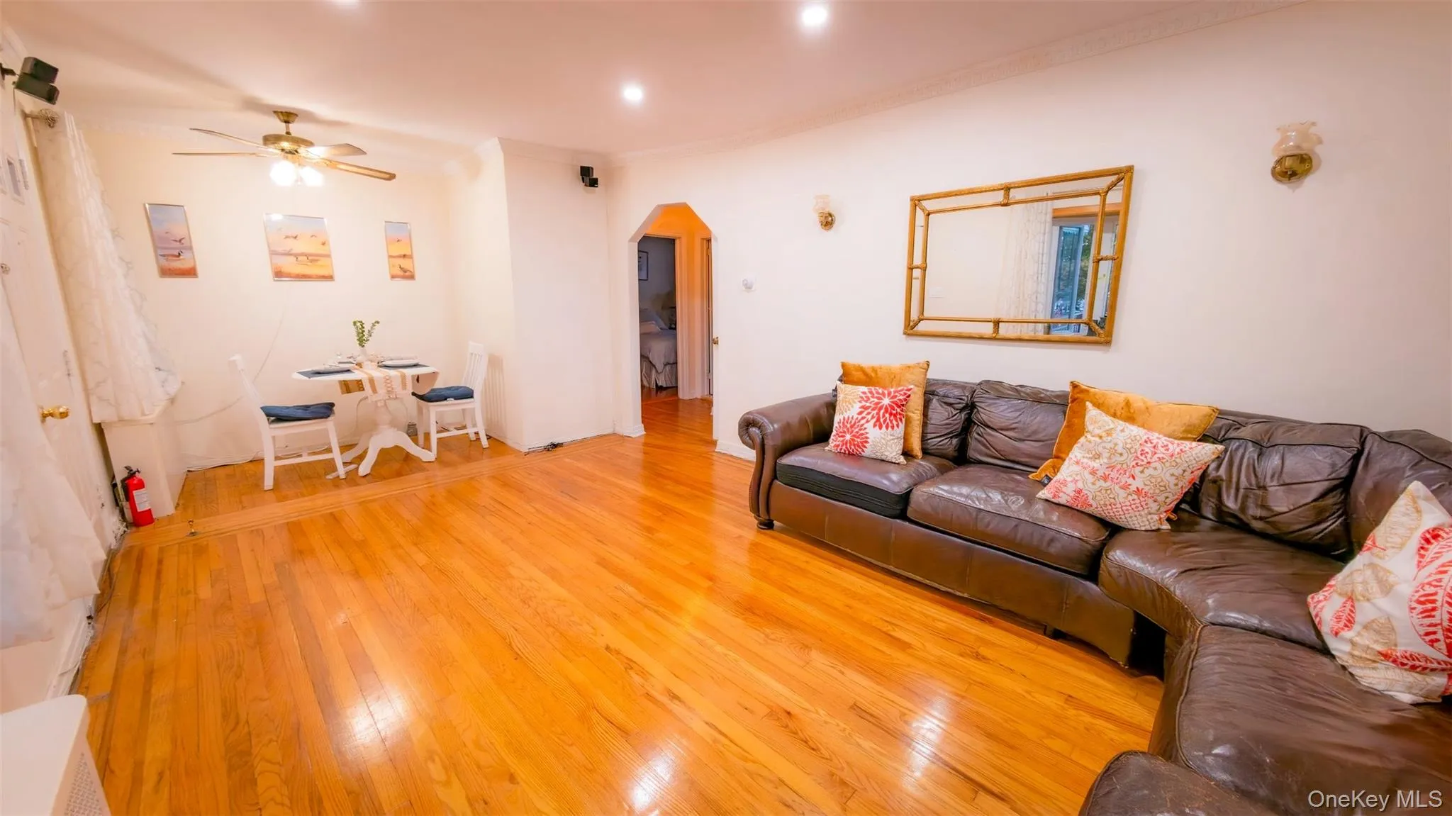 21724 121st Avenue, New York, NY, 5 Bedrooms Bedrooms, 9 Rooms Rooms,2 BathroomsBathrooms,Residential,For Rent,121st,0,1054468 21724 121st Avenue, New York, NY, 5 Bedrooms Bedrooms, 9 Rooms Rooms,2 BathroomsBathrooms,Residential,For Rent,121st,0,1054468