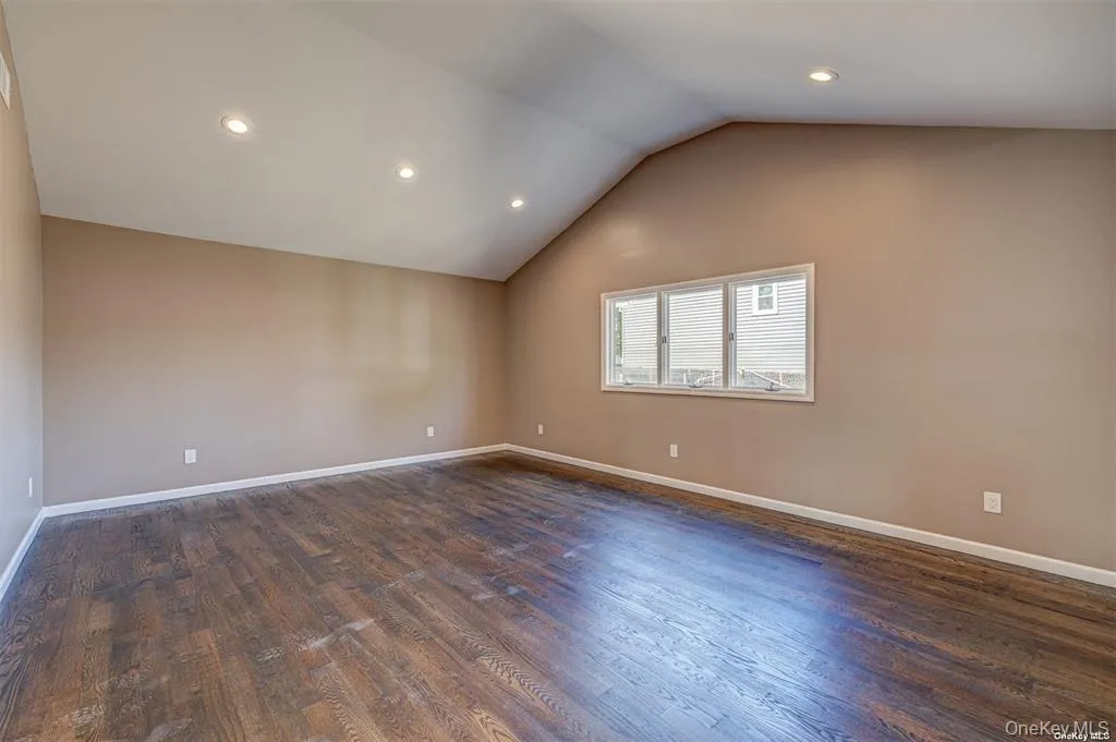 218 Alhambra Avenue, Babylon, NY, 3 Bedrooms Bedrooms, 8 Rooms Rooms,1 BathroomBathrooms,Residential,For Rent,Alhambra,0,1054474 218 Alhambra Avenue, Babylon, NY, 3 Bedrooms Bedrooms, 8 Rooms Rooms,1 BathroomBathrooms,Residential,For Rent,Alhambra,0,1054474