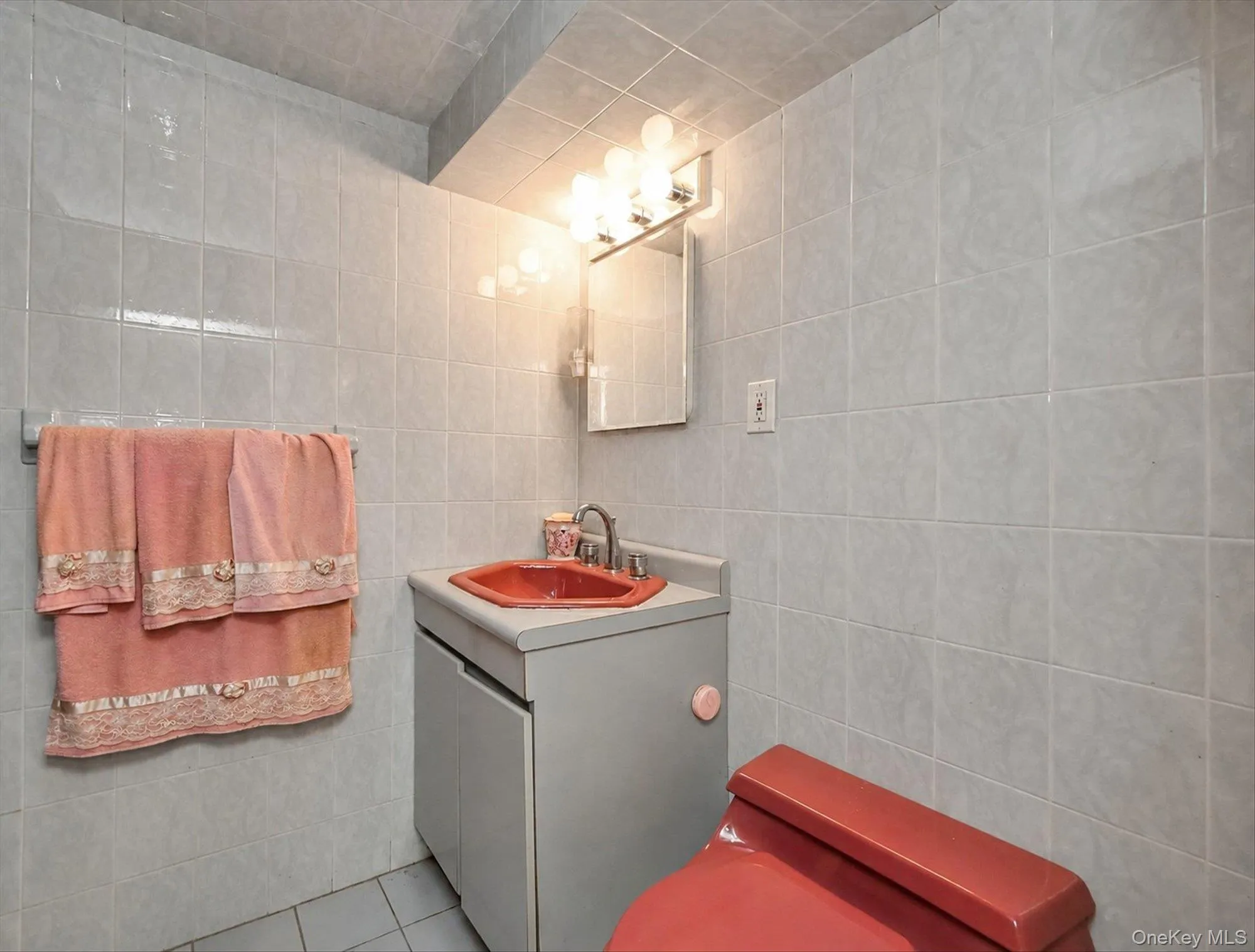 160-29 25th Avenue, New York, NY, 3 Bedrooms Bedrooms, 7 Rooms Rooms,1 BathroomBathrooms,Residential,For Rent,25th,0,1054489 160-29 25th Avenue, New York, NY, 3 Bedrooms Bedrooms, 7 Rooms Rooms,1 BathroomBathrooms,Residential,For Rent,25th,0,1054489