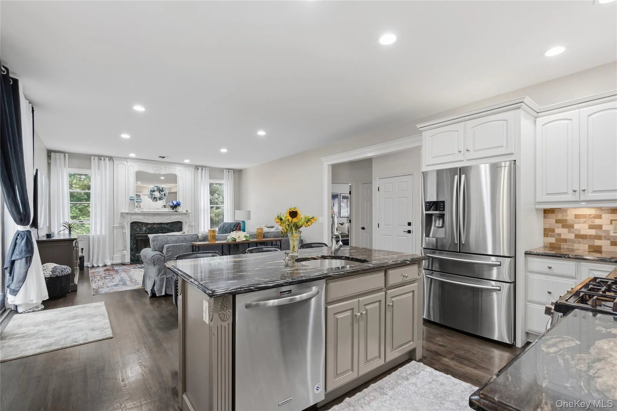 7 Platt Place, Huntington, NY, 6 Bedrooms Bedrooms, 16 Rooms Rooms,4 BathroomsBathrooms,Residential,For Rent,Platt,0,1054490 7 Platt Place, Huntington, NY, 6 Bedrooms Bedrooms, 16 Rooms Rooms,4 BathroomsBathrooms,Residential,For Rent,Platt,0,1054490
