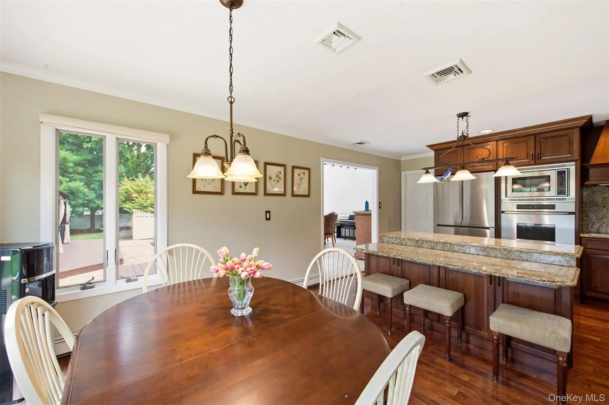 16 Bridle Path Lane, Brookhaven, NY, 3 Bedrooms Bedrooms, 6 Rooms Rooms,2 BathroomsBathrooms,Residential,For Rent,Bridle Path,0,1054498 16 Bridle Path Lane, Brookhaven, NY, 3 Bedrooms Bedrooms, 6 Rooms Rooms,2 BathroomsBathrooms,Residential,For Rent,Bridle Path,0,1054498