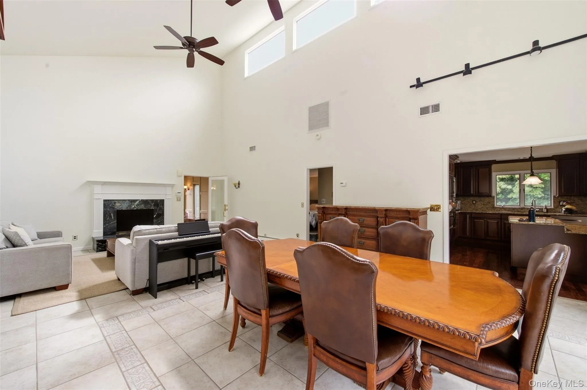 16 Bridle Path Lane, Brookhaven, NY, 3 Bedrooms Bedrooms, 6 Rooms Rooms,2 BathroomsBathrooms,Residential,For Rent,Bridle Path,0,1054498 16 Bridle Path Lane, Brookhaven, NY, 3 Bedrooms Bedrooms, 6 Rooms Rooms,2 BathroomsBathrooms,Residential,For Rent,Bridle Path,0,1054498