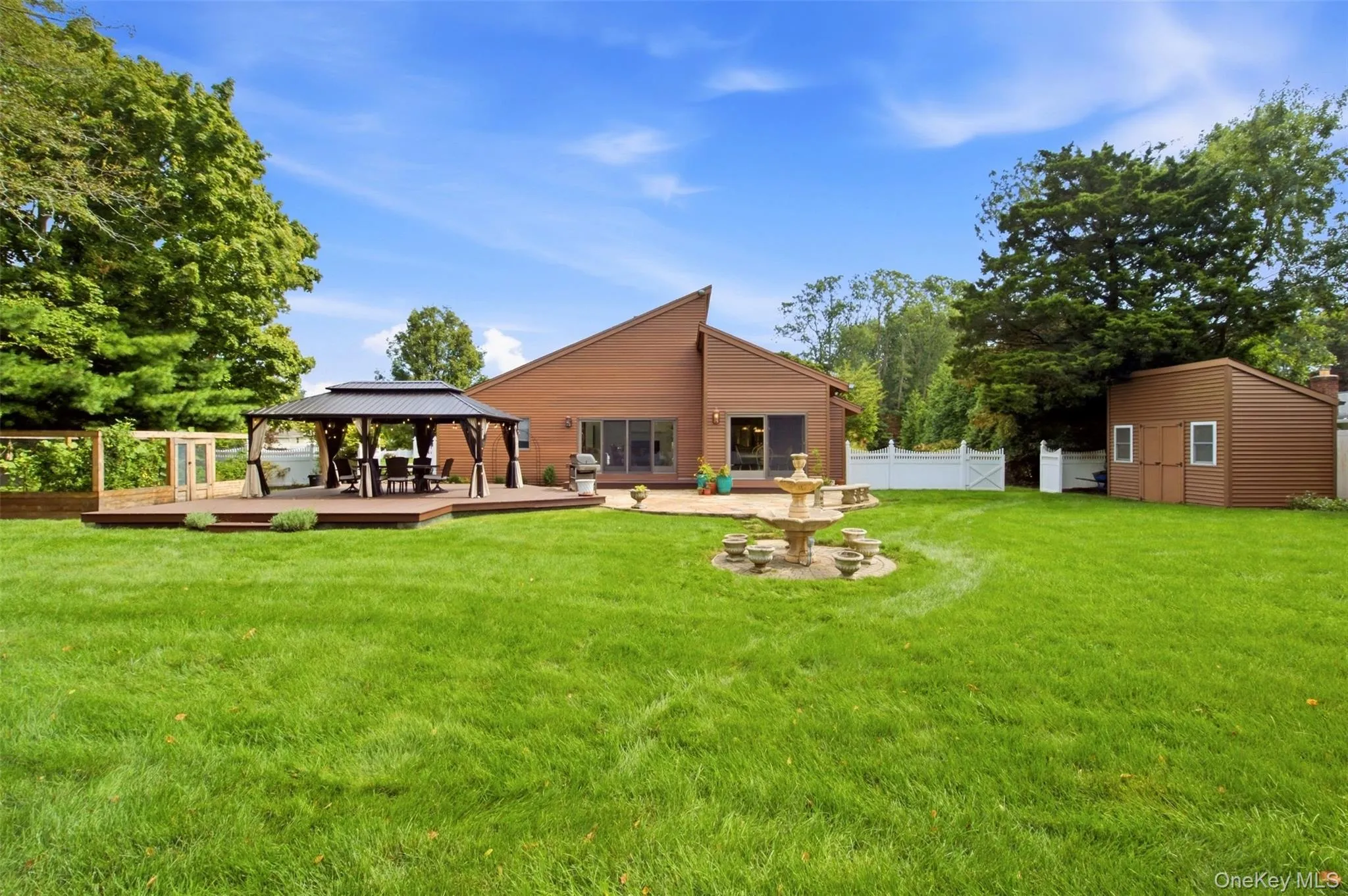 16 Bridle Path Lane, Brookhaven, NY, 3 Bedrooms Bedrooms, 6 Rooms Rooms,2 BathroomsBathrooms,Residential,For Rent,Bridle Path,0,1054498 16 Bridle Path Lane, Brookhaven, NY, 3 Bedrooms Bedrooms, 6 Rooms Rooms,2 BathroomsBathrooms,Residential,For Rent,Bridle Path,0,1054498