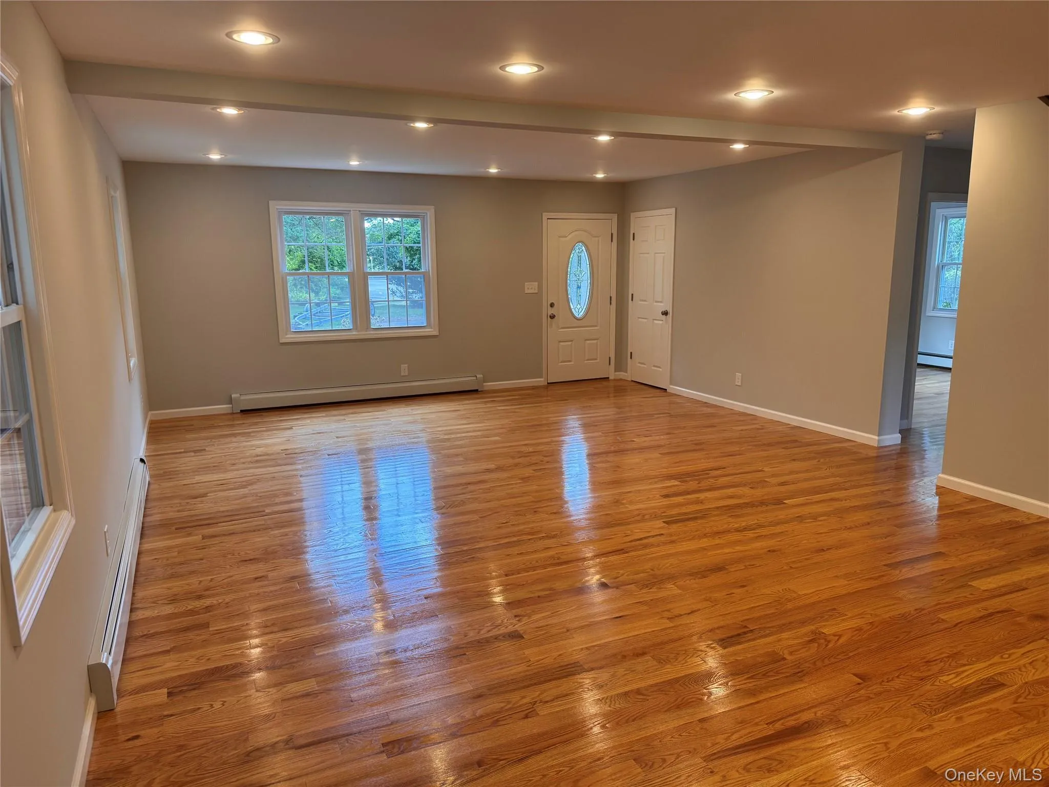 4 Barnes Road, Brookhaven, NY, 5 Bedrooms Bedrooms, 9 Rooms Rooms,2 BathroomsBathrooms,Residential,For Rent,Barnes,0,1054500 4 Barnes Road, Brookhaven, NY, 5 Bedrooms Bedrooms, 9 Rooms Rooms,2 BathroomsBathrooms,Residential,For Rent,Barnes,0,1054500
