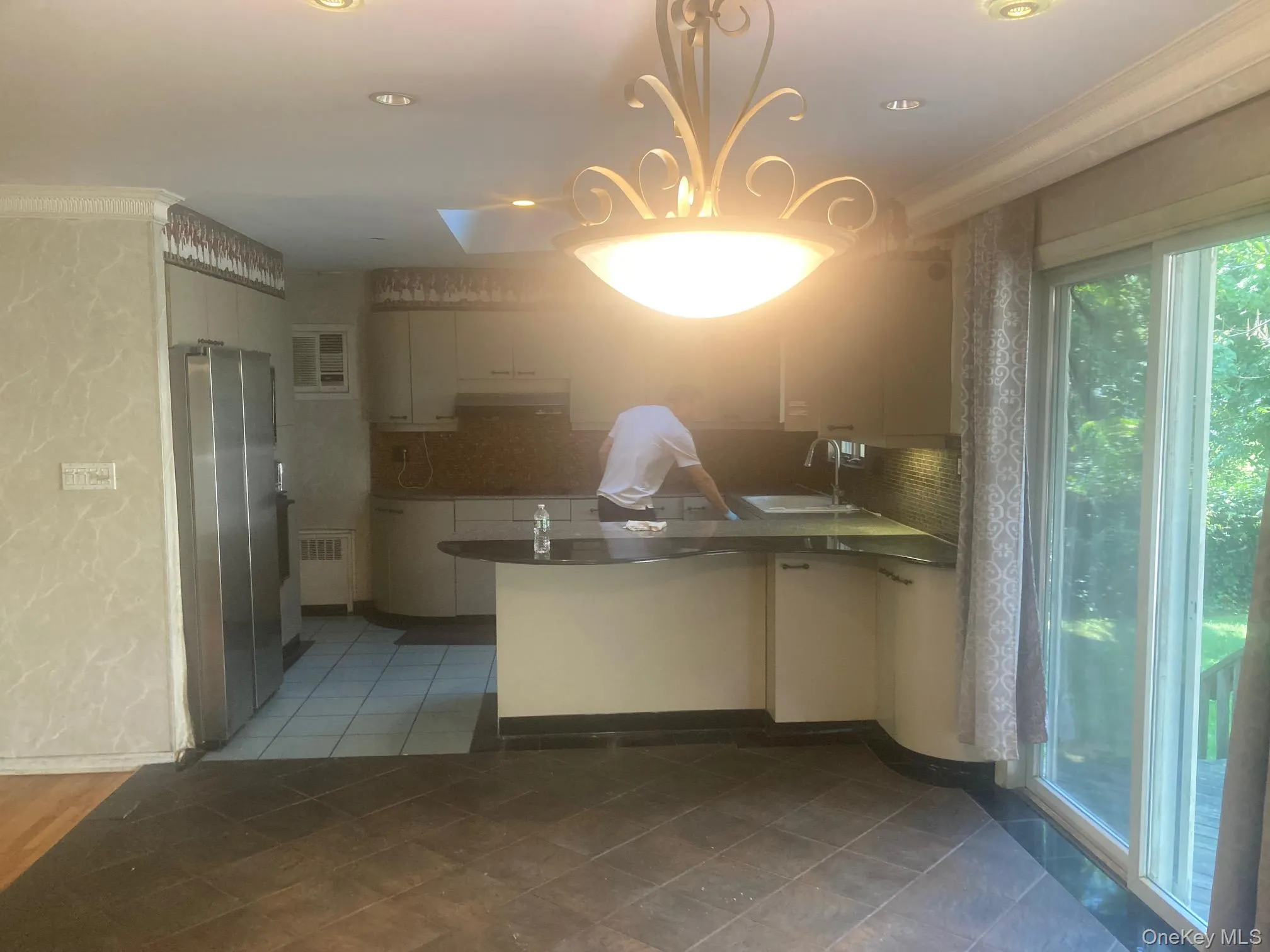 1375 Carole Court, Hempstead, NY, 3 Bedrooms Bedrooms, 8 Rooms Rooms,2 BathroomsBathrooms,Residential,For Rent,Carole,0,1054504 1375 Carole Court, Hempstead, NY, 3 Bedrooms Bedrooms, 8 Rooms Rooms,2 BathroomsBathrooms,Residential,For Rent,Carole,0,1054504