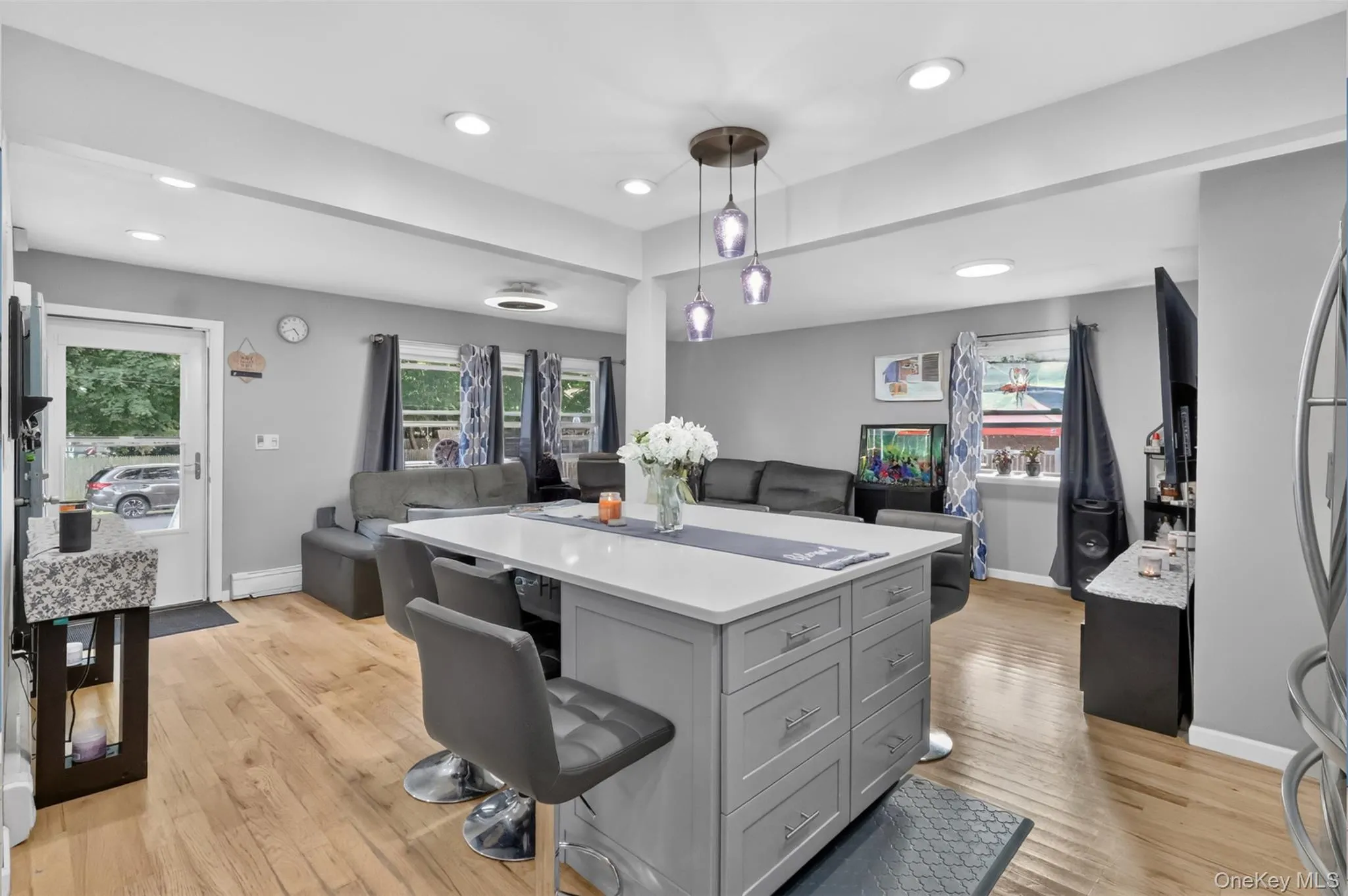 63 4th Street, Brookhaven, NY, 3 Bedrooms Bedrooms, 6 Rooms Rooms,3 BathroomsBathrooms,Residential,For Rent,4th,0,1054511 63 4th Street, Brookhaven, NY, 3 Bedrooms Bedrooms, 6 Rooms Rooms,3 BathroomsBathrooms,Residential,For Rent,4th,0,1054511