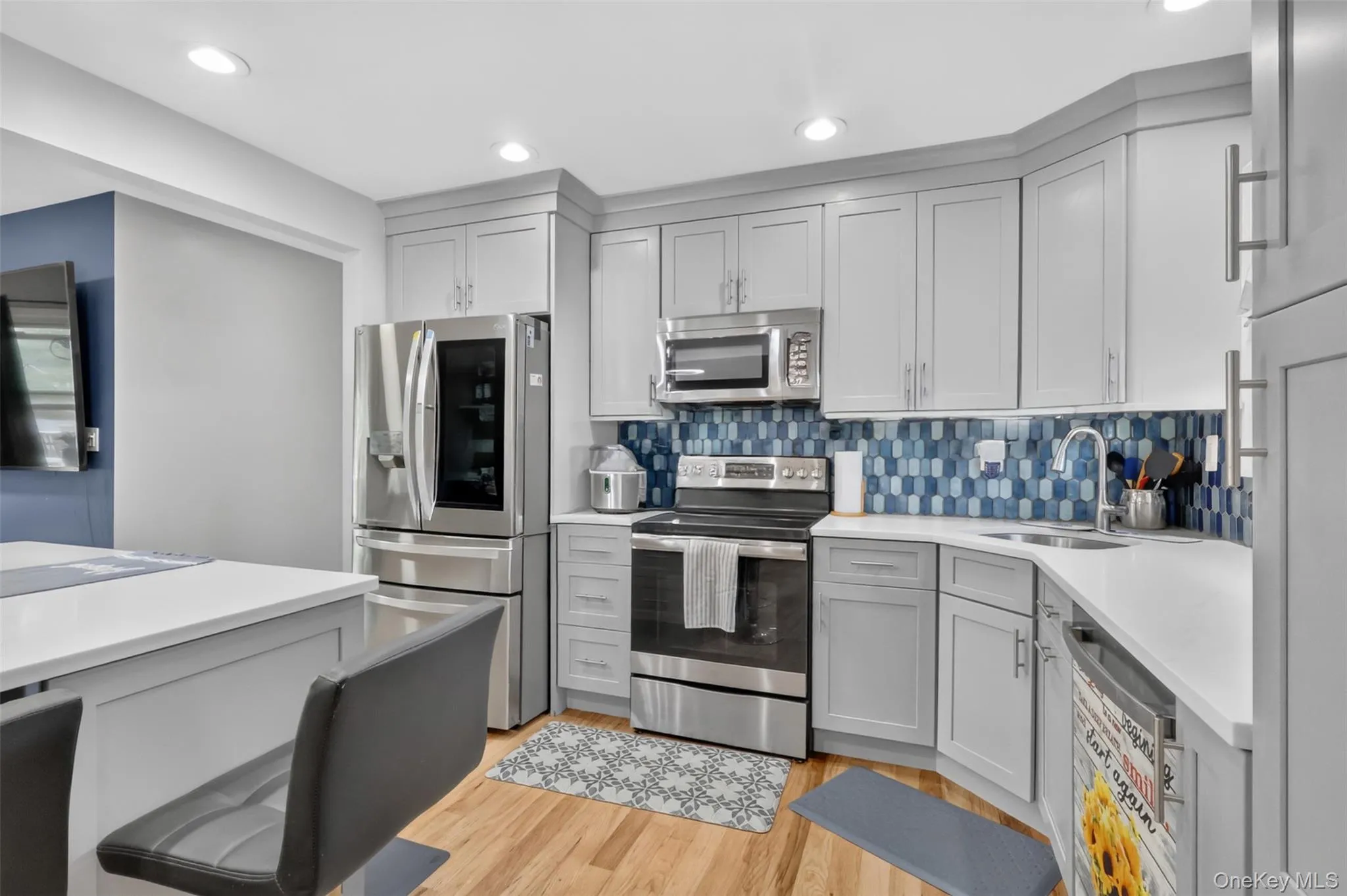 63 4th Street, Brookhaven, NY, 3 Bedrooms Bedrooms, 6 Rooms Rooms,3 BathroomsBathrooms,Residential,For Rent,4th,0,1054511 63 4th Street, Brookhaven, NY, 3 Bedrooms Bedrooms, 6 Rooms Rooms,3 BathroomsBathrooms,Residential,For Rent,4th,0,1054511