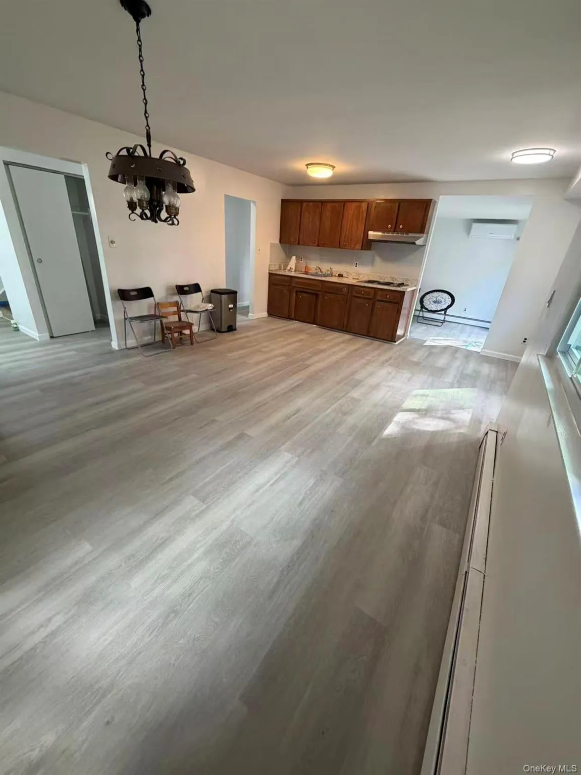 16 Ave J, Brookhaven, NY, 4 Bedrooms Bedrooms, 9 Rooms Rooms,1 BathroomBathrooms,Residential Lease,For Rent,Ave J,0,1054513 16 Ave J, Brookhaven, NY, 4 Bedrooms Bedrooms, 9 Rooms Rooms,1 BathroomBathrooms,Residential Lease,For Rent,Ave J,0,1054513