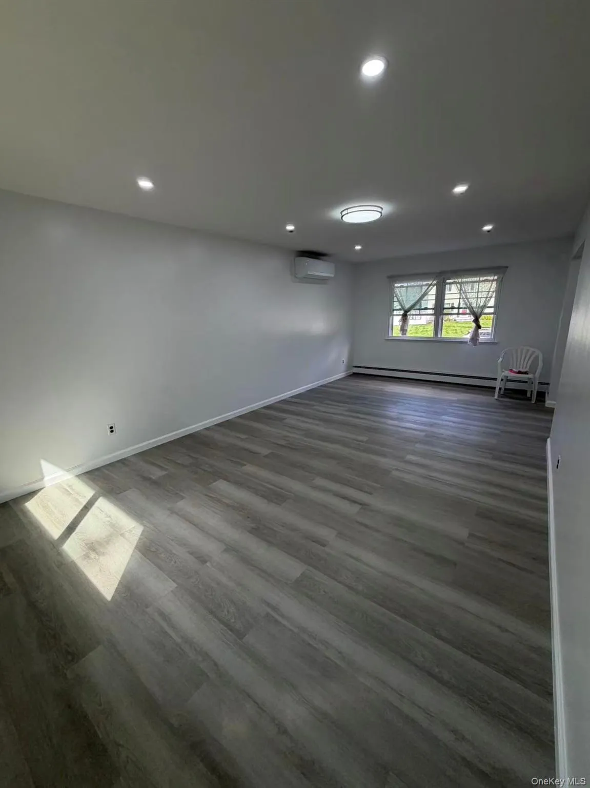 16 Ave J, Brookhaven, NY, 4 Bedrooms Bedrooms, 9 Rooms Rooms,1 BathroomBathrooms,Residential Lease,For Rent,Ave J,0,1054513 16 Ave J, Brookhaven, NY, 4 Bedrooms Bedrooms, 9 Rooms Rooms,1 BathroomBathrooms,Residential Lease,For Rent,Ave J,0,1054513