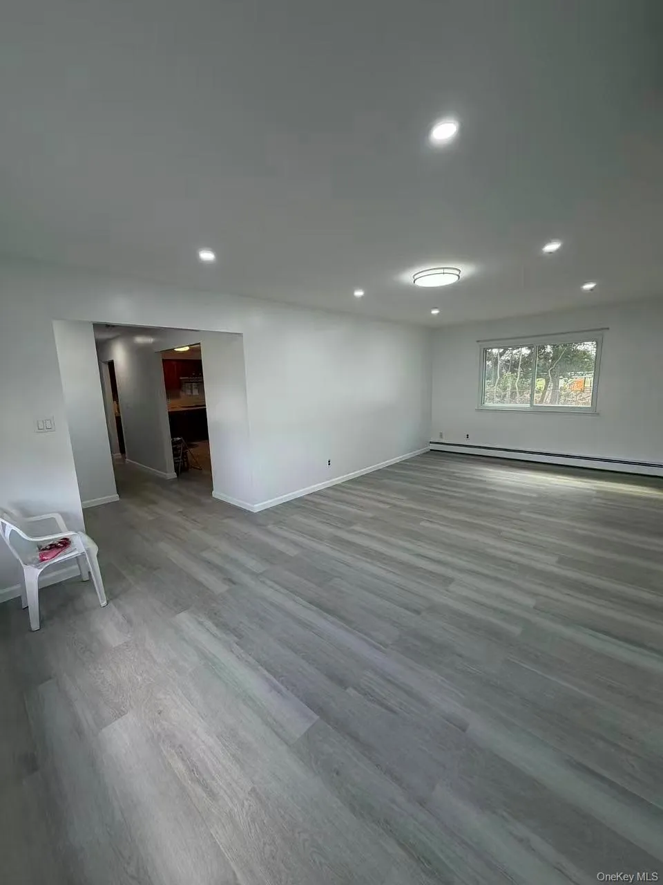 16 Ave J, Brookhaven, NY, 4 Bedrooms Bedrooms, 9 Rooms Rooms,1 BathroomBathrooms,Residential Lease,For Rent,Ave J,0,1054513 16 Ave J, Brookhaven, NY, 4 Bedrooms Bedrooms, 9 Rooms Rooms,1 BathroomBathrooms,Residential Lease,For Rent,Ave J,0,1054513