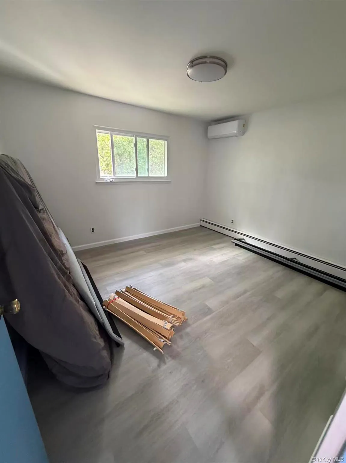 16 Ave J, Brookhaven, NY, 4 Bedrooms Bedrooms, 9 Rooms Rooms,1 BathroomBathrooms,Residential Lease,For Rent,Ave J,0,1054513 16 Ave J, Brookhaven, NY, 4 Bedrooms Bedrooms, 9 Rooms Rooms,1 BathroomBathrooms,Residential Lease,For Rent,Ave J,0,1054513
