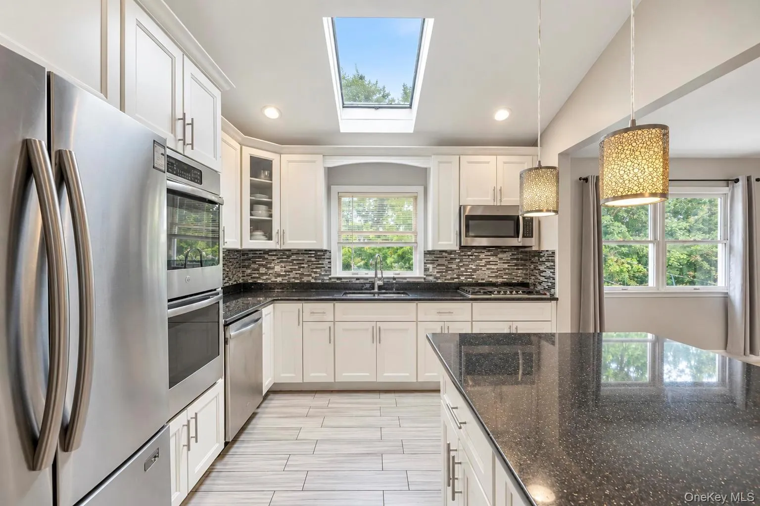 1760 Dutch Broadway, Hempstead, NY, 6 Bedrooms Bedrooms, 11 Rooms Rooms,5 BathroomsBathrooms,Residential,For Rent,Dutch Broadway,0,1054514 1760 Dutch Broadway, Hempstead, NY, 6 Bedrooms Bedrooms, 11 Rooms Rooms,5 BathroomsBathrooms,Residential,For Rent,Dutch Broadway,0,1054514