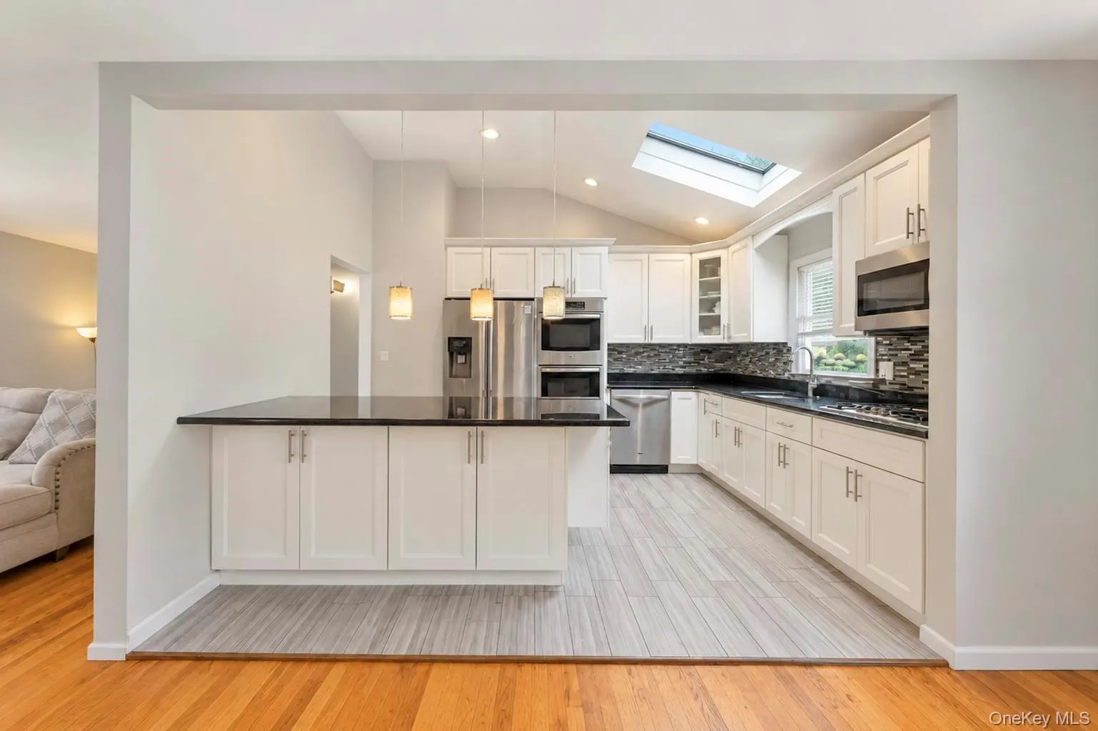 1760 Dutch Broadway, Hempstead, NY, 6 Bedrooms Bedrooms, 11 Rooms Rooms,5 BathroomsBathrooms,Residential,For Rent,Dutch Broadway,0,1054514 1760 Dutch Broadway, Hempstead, NY, 6 Bedrooms Bedrooms, 11 Rooms Rooms,5 BathroomsBathrooms,Residential,For Rent,Dutch Broadway,0,1054514