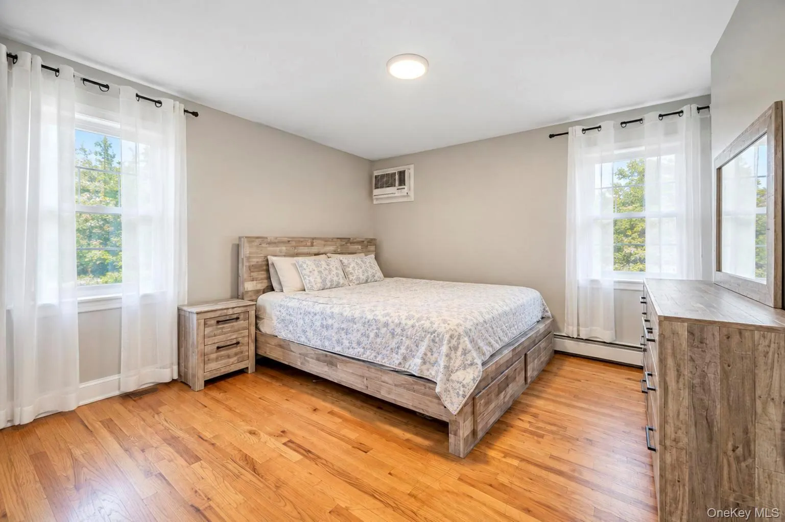 1760 Dutch Broadway, Hempstead, NY, 6 Bedrooms Bedrooms, 11 Rooms Rooms,5 BathroomsBathrooms,Residential,For Rent,Dutch Broadway,0,1054514 1760 Dutch Broadway, Hempstead, NY, 6 Bedrooms Bedrooms, 11 Rooms Rooms,5 BathroomsBathrooms,Residential,For Rent,Dutch Broadway,0,1054514