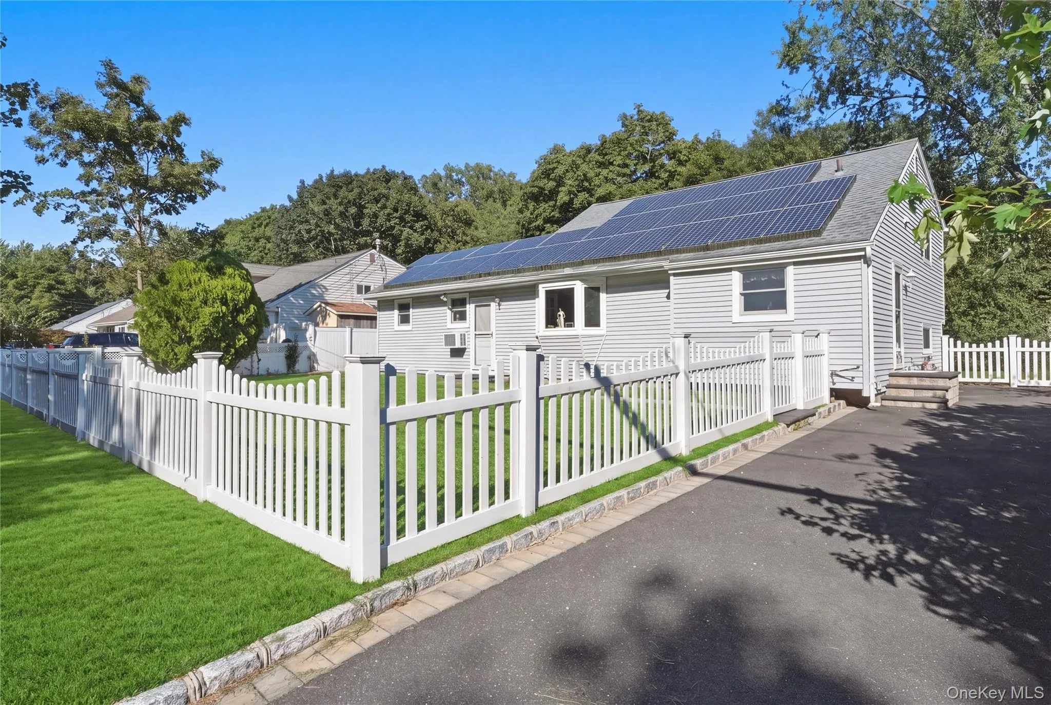 66 Champlain Street, Brookhaven, NY, 3 Bedrooms Bedrooms, 9 Rooms Rooms,2 BathroomsBathrooms,Residential,For Rent,Champlain,0,1054516 66 Champlain Street, Brookhaven, NY, 3 Bedrooms Bedrooms, 9 Rooms Rooms,2 BathroomsBathrooms,Residential,For Rent,Champlain,0,1054516