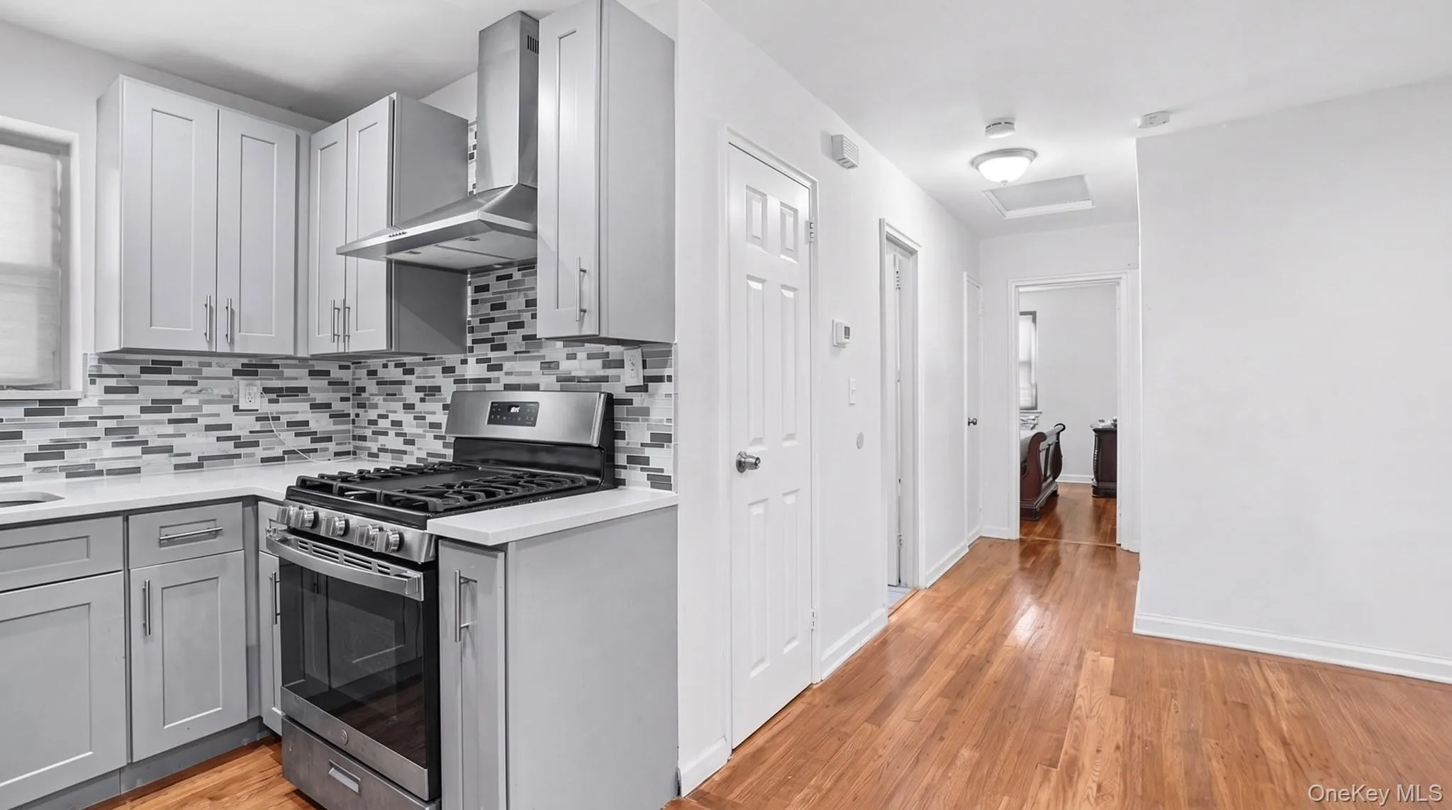 1008 Huntington Avenue, New York, NY, 3 Bedrooms Bedrooms, 6 Rooms Rooms,2 BathroomsBathrooms,Residential,For Rent,Huntington,0,1054529 1008 Huntington Avenue, New York, NY, 3 Bedrooms Bedrooms, 6 Rooms Rooms,2 BathroomsBathrooms,Residential,For Rent,Huntington,0,1054529