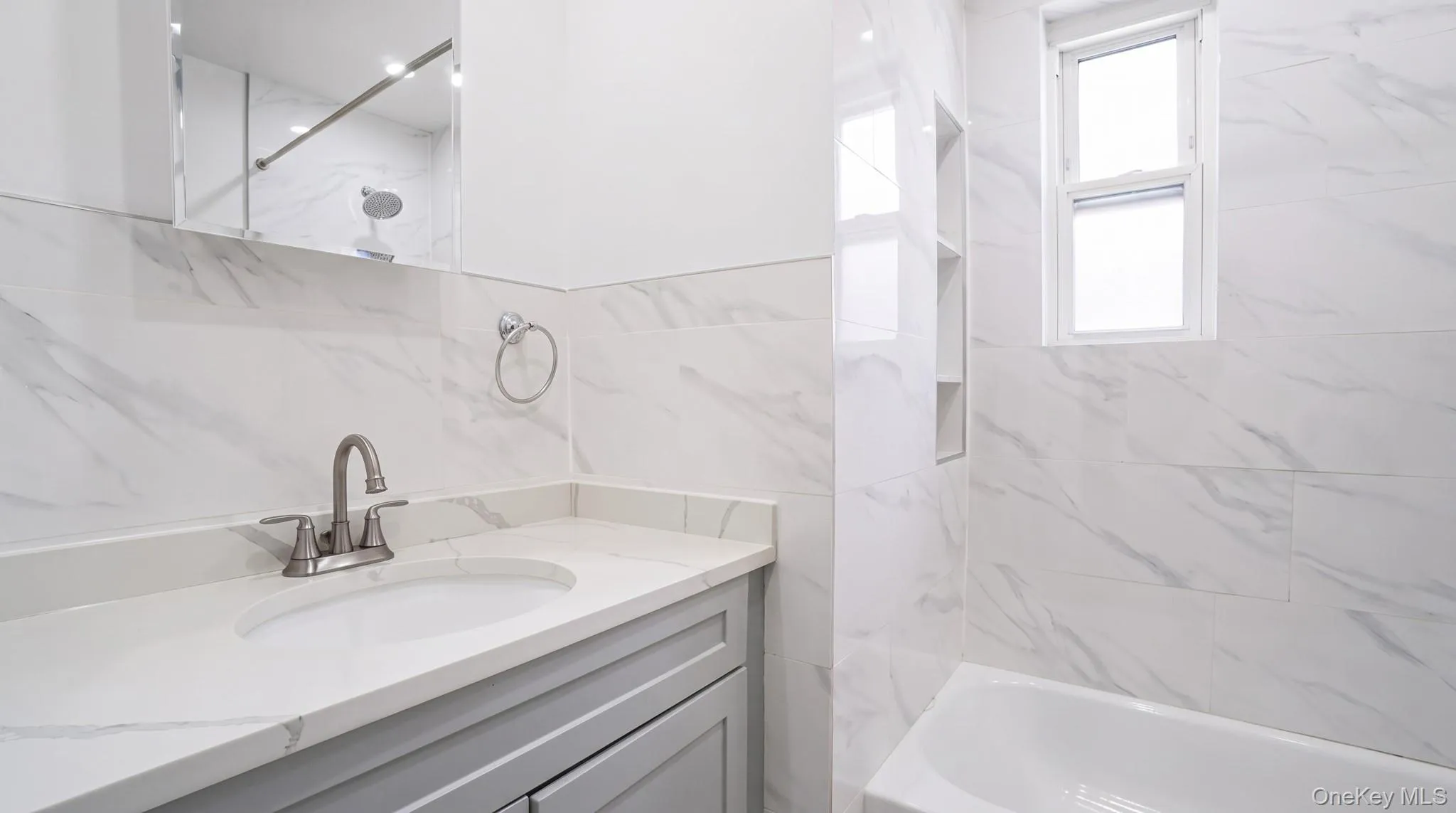 1008 Huntington Avenue, New York, NY, 3 Bedrooms Bedrooms, 6 Rooms Rooms,2 BathroomsBathrooms,Residential,For Rent,Huntington,0,1054529 1008 Huntington Avenue, New York, NY, 3 Bedrooms Bedrooms, 6 Rooms Rooms,2 BathroomsBathrooms,Residential,For Rent,Huntington,0,1054529