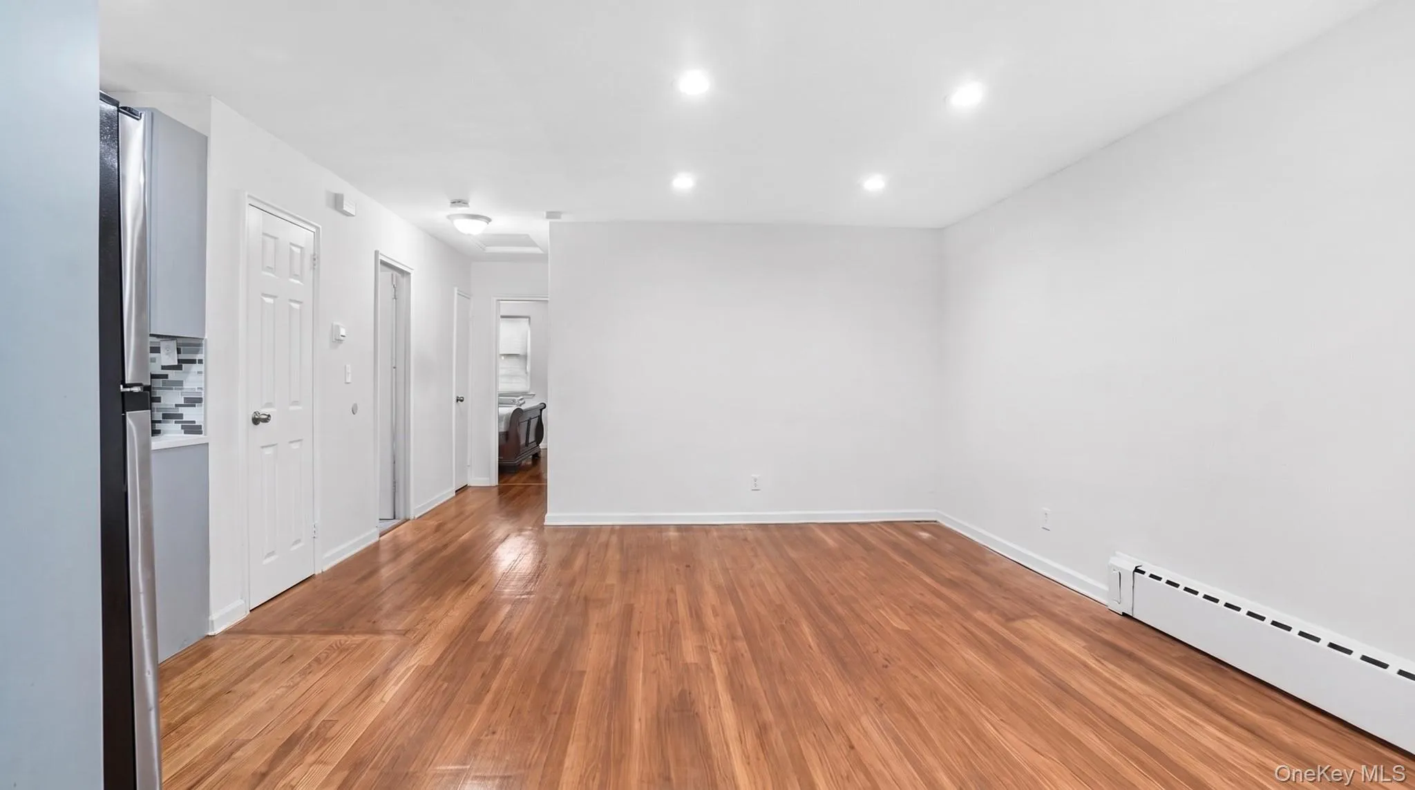 1008 Huntington Avenue, New York, NY, 3 Bedrooms Bedrooms, 6 Rooms Rooms,2 BathroomsBathrooms,Residential,For Rent,Huntington,0,1054529 1008 Huntington Avenue, New York, NY, 3 Bedrooms Bedrooms, 6 Rooms Rooms,2 BathroomsBathrooms,Residential,For Rent,Huntington,0,1054529