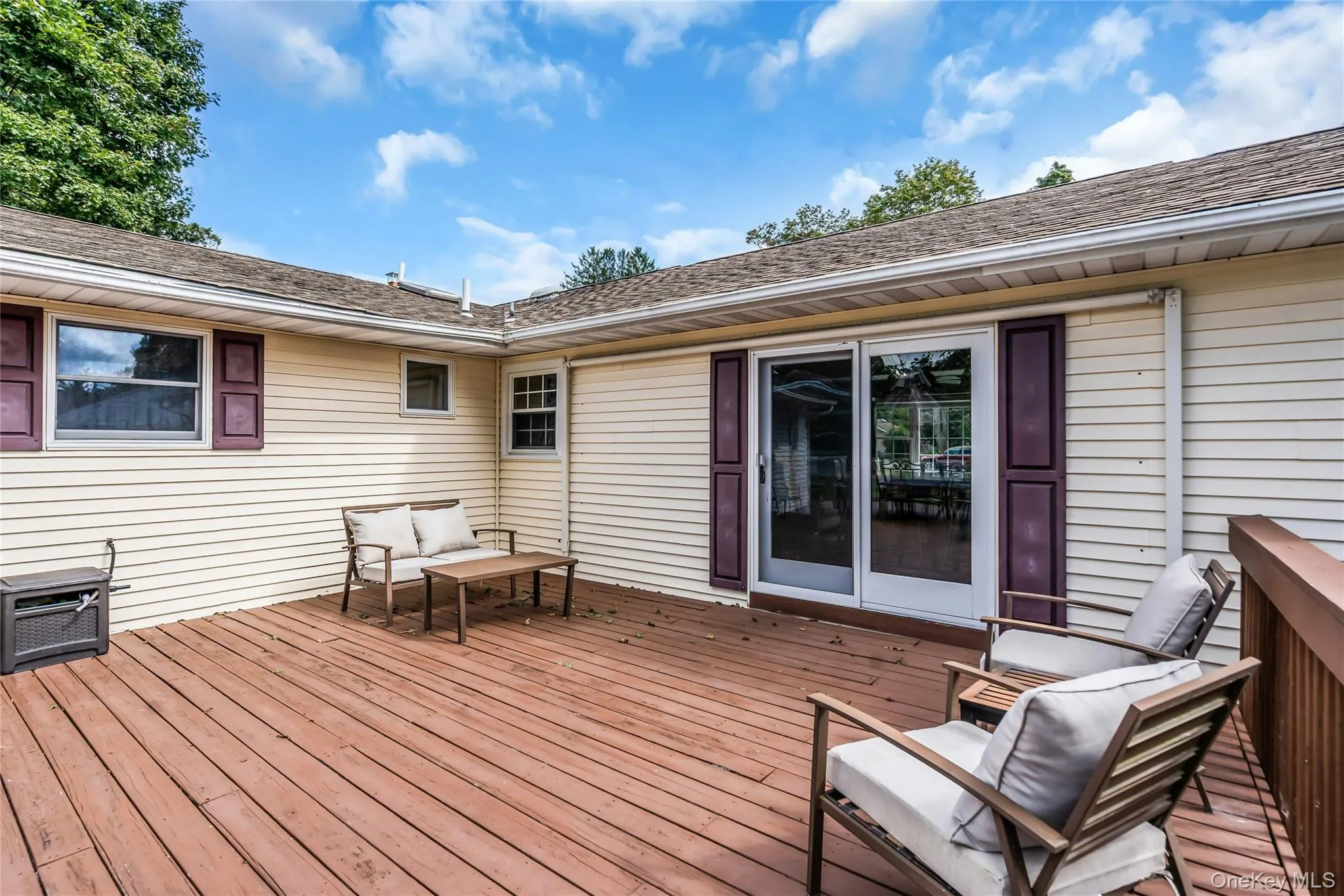 168 Cambon Avenue, Smithtown, NY, 5 Bedrooms Bedrooms, 9 Rooms Rooms,2 BathroomsBathrooms,Residential,For Rent,Cambon,0,1054530 168 Cambon Avenue, Smithtown, NY, 5 Bedrooms Bedrooms, 9 Rooms Rooms,2 BathroomsBathrooms,Residential,For Rent,Cambon,0,1054530