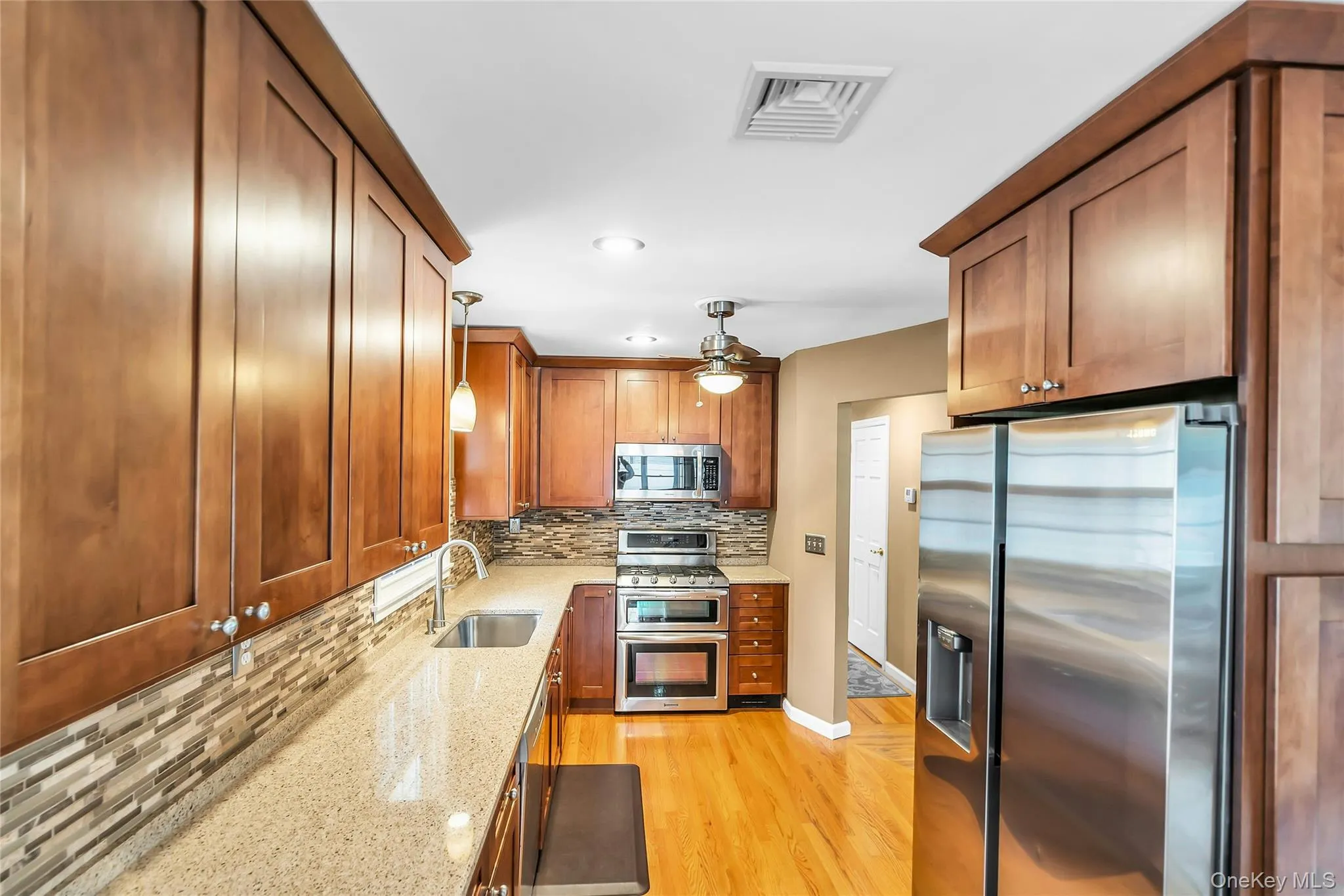 168 Cambon Avenue, Smithtown, NY, 5 Bedrooms Bedrooms, 9 Rooms Rooms,2 BathroomsBathrooms,Residential,For Rent,Cambon,0,1054530 168 Cambon Avenue, Smithtown, NY, 5 Bedrooms Bedrooms, 9 Rooms Rooms,2 BathroomsBathrooms,Residential,For Rent,Cambon,0,1054530