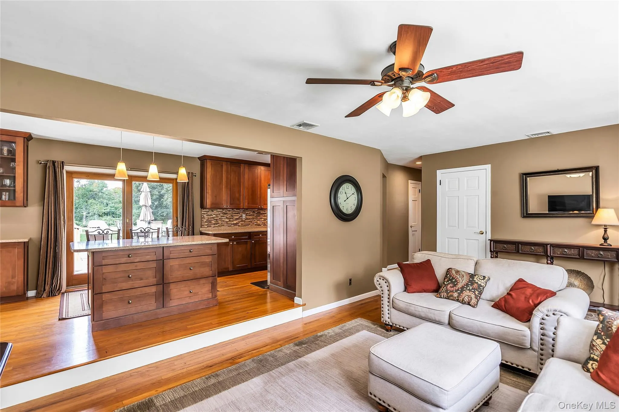 168 Cambon Avenue, Smithtown, NY, 5 Bedrooms Bedrooms, 9 Rooms Rooms,2 BathroomsBathrooms,Residential,For Rent,Cambon,0,1054530 168 Cambon Avenue, Smithtown, NY, 5 Bedrooms Bedrooms, 9 Rooms Rooms,2 BathroomsBathrooms,Residential,For Rent,Cambon,0,1054530