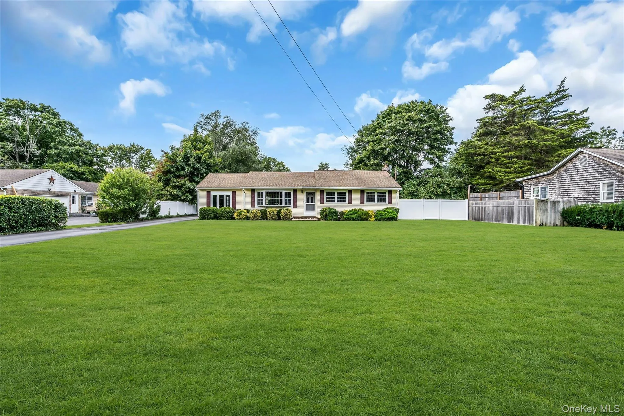 168 Cambon Avenue, Smithtown, NY, 5 Bedrooms Bedrooms, 9 Rooms Rooms,2 BathroomsBathrooms,Residential,For Rent,Cambon,0,1054530 168 Cambon Avenue, Smithtown, NY, 5 Bedrooms Bedrooms, 9 Rooms Rooms,2 BathroomsBathrooms,Residential,For Rent,Cambon,0,1054530